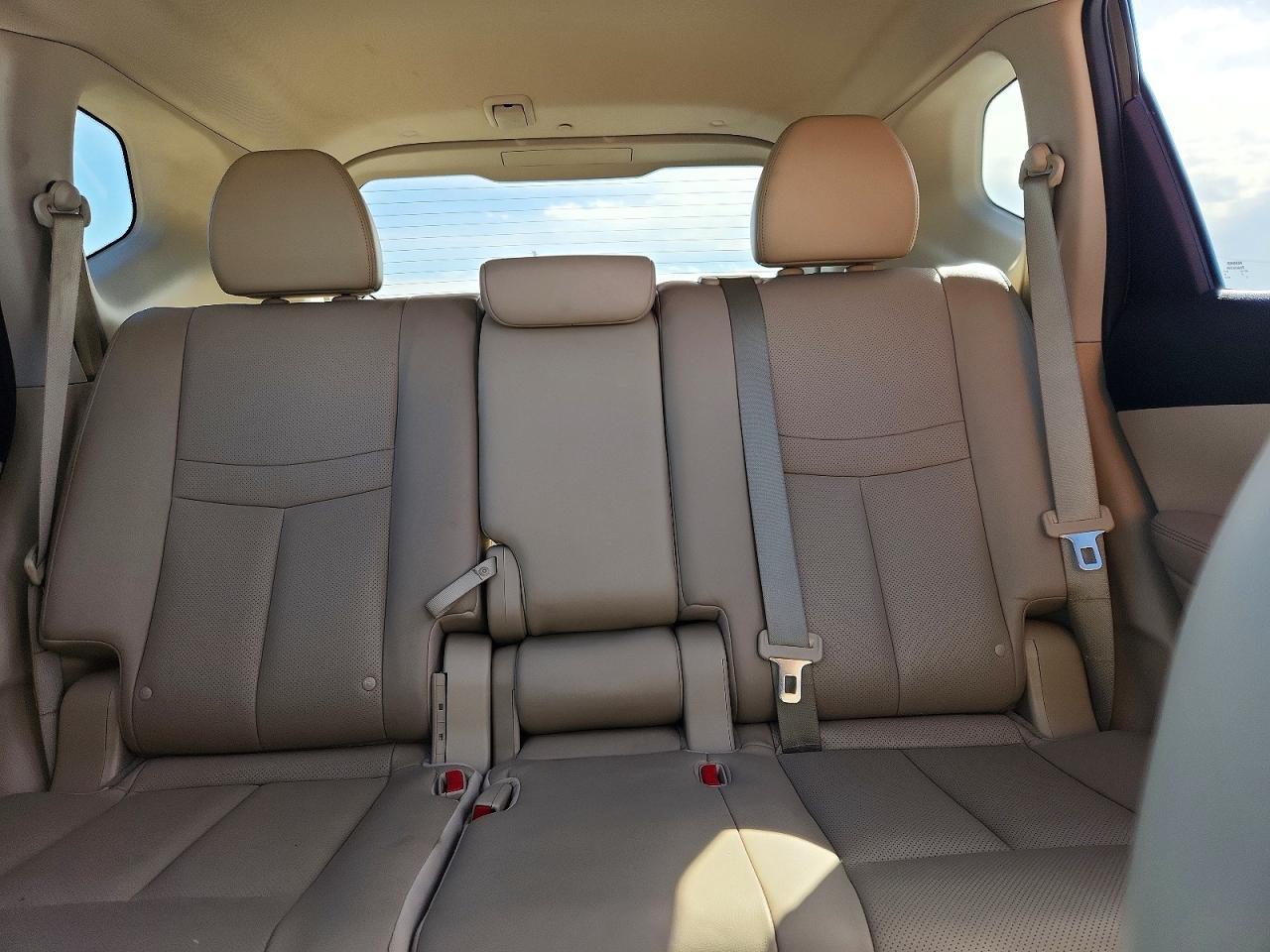 2014 Nissan Rogue S - zdjęcie 10