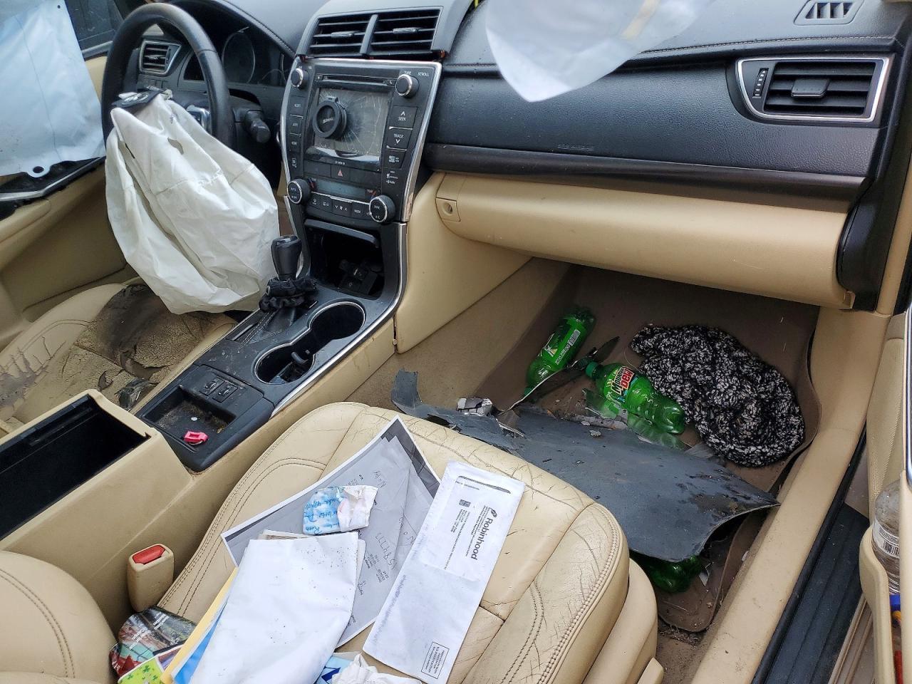 2017 Toyota Camry Xle - zdjęcie 8