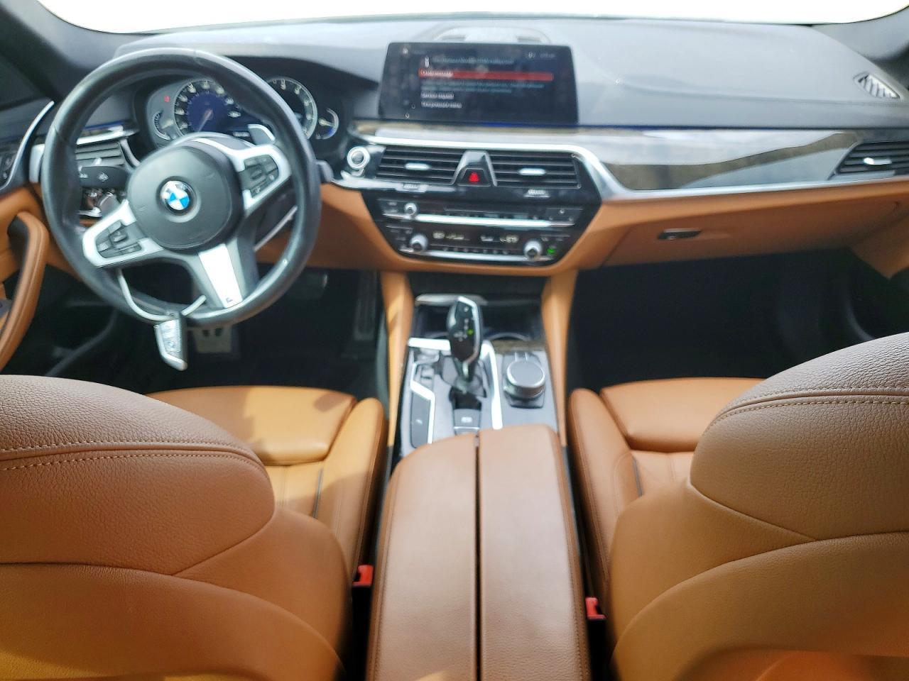 2018 BMW 530 I - zdjęcie 8