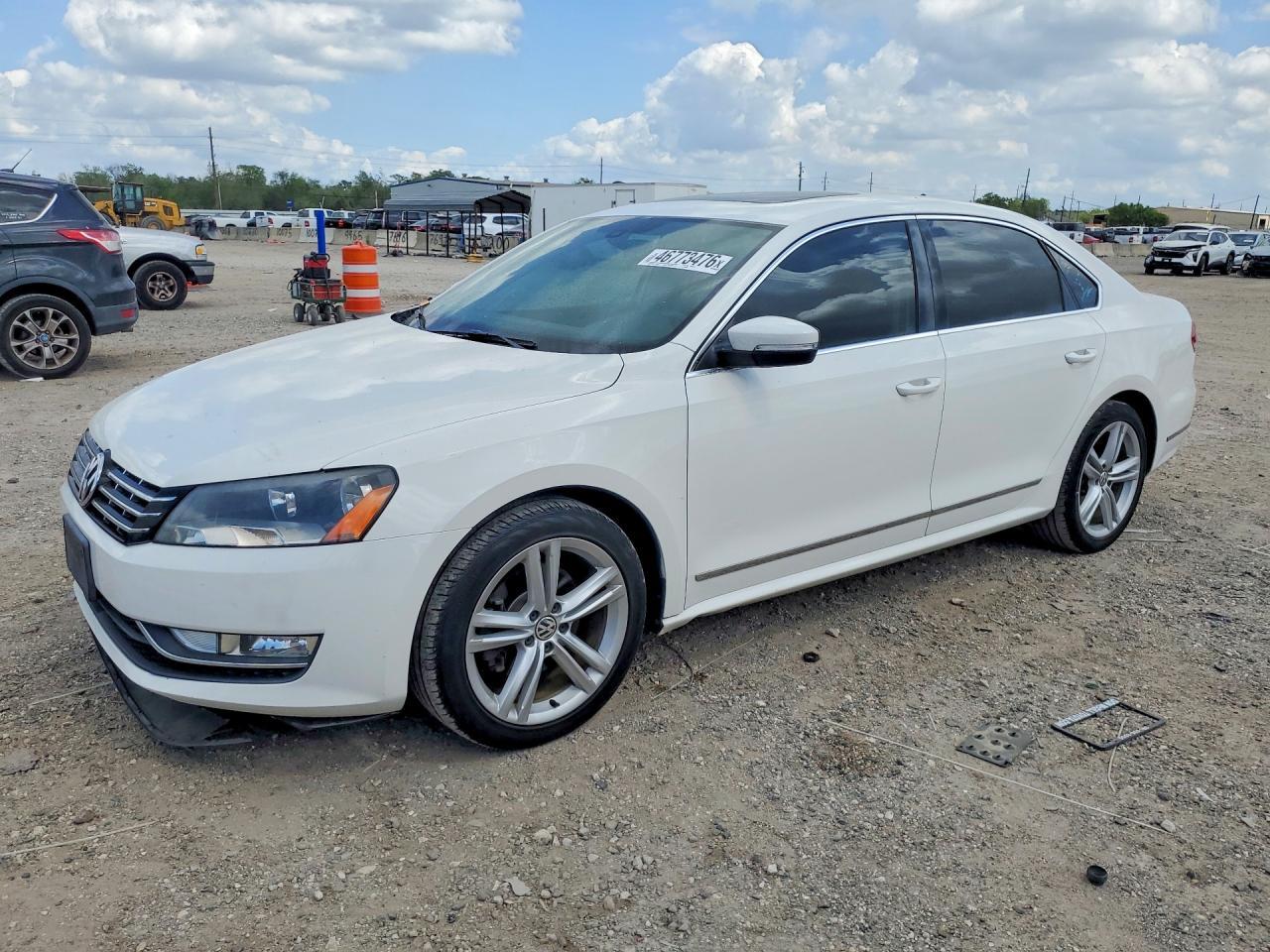 2013 Volkswagen Passat Sel - zdjęcie główne