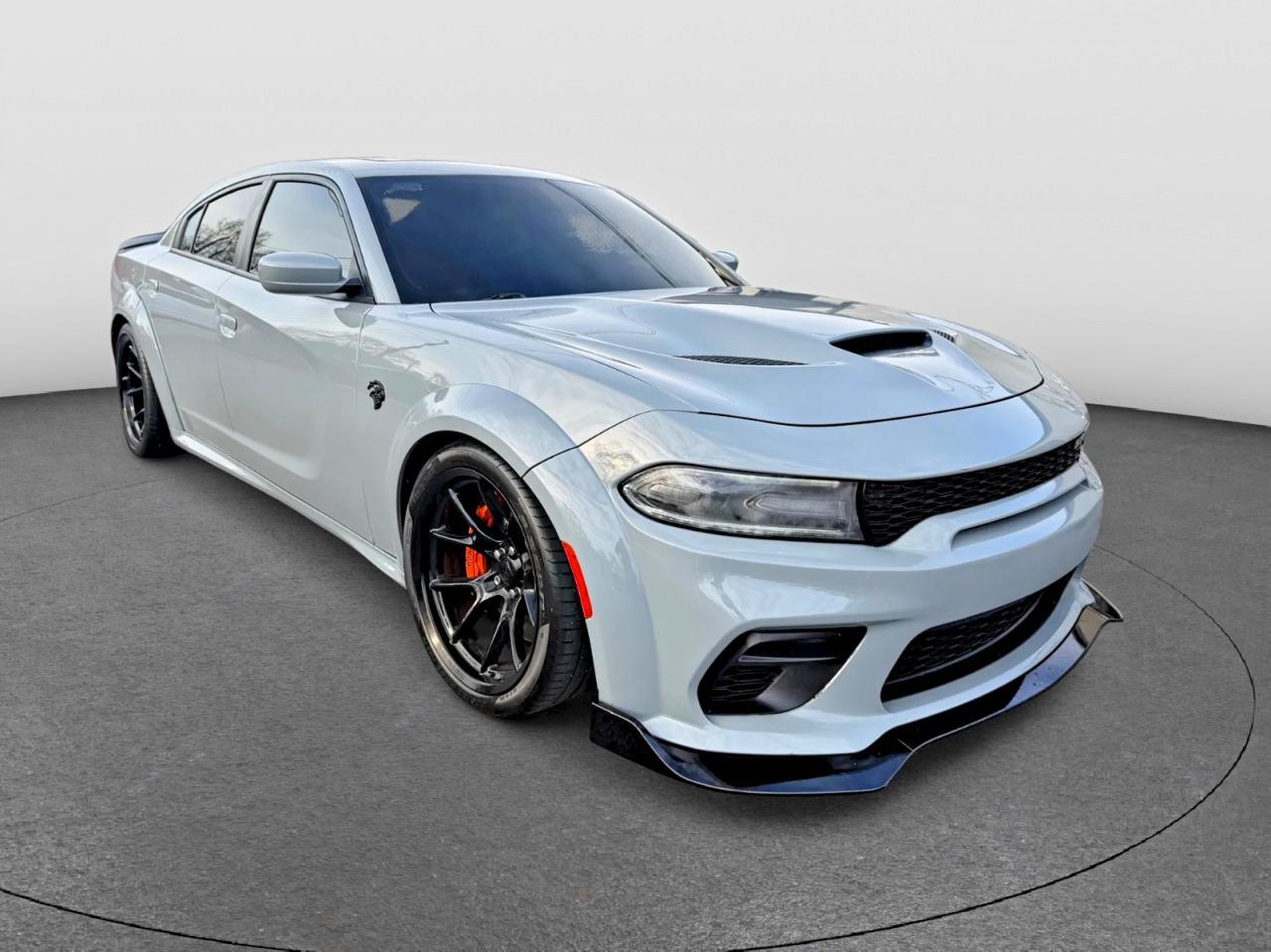 2019 Dodge Charger Srt Hellcat - zdjęcie główne