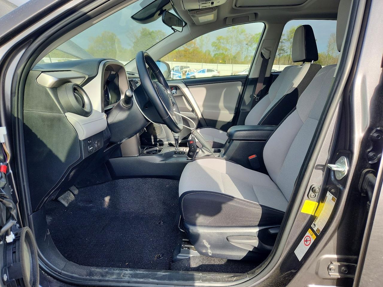 2018 Toyota Rav4 Xle - zdjęcie 7