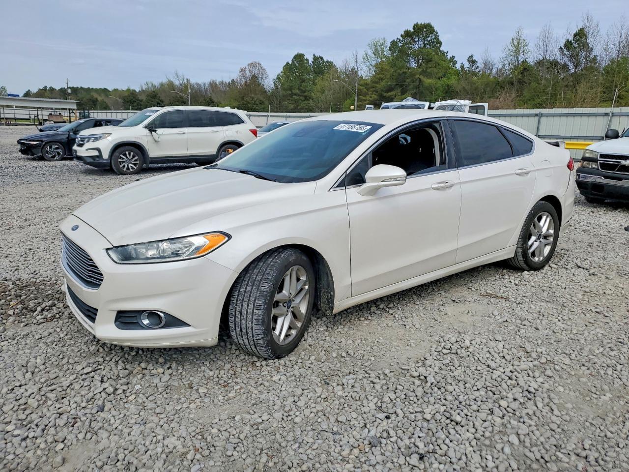 2013 Ford Fusion Se - zdjęcie główne