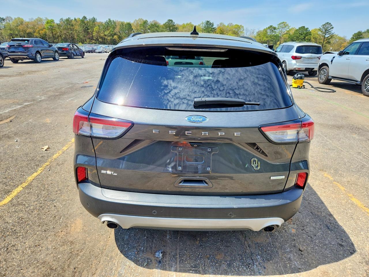 2020 Ford Escape Sel - zdjęcie 6