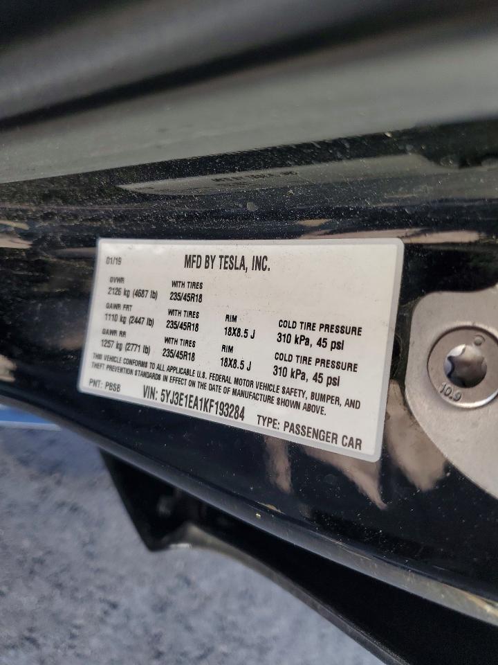 2019 Tesla Model 3 - zdjęcie 12