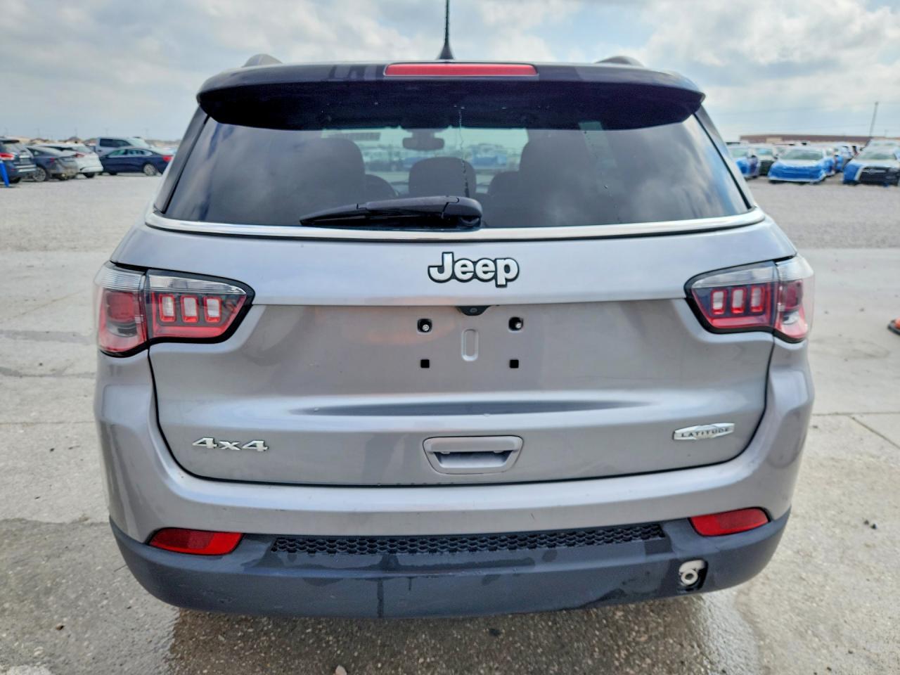 2018 Jeep Compass Latitude - zdjęcie 6