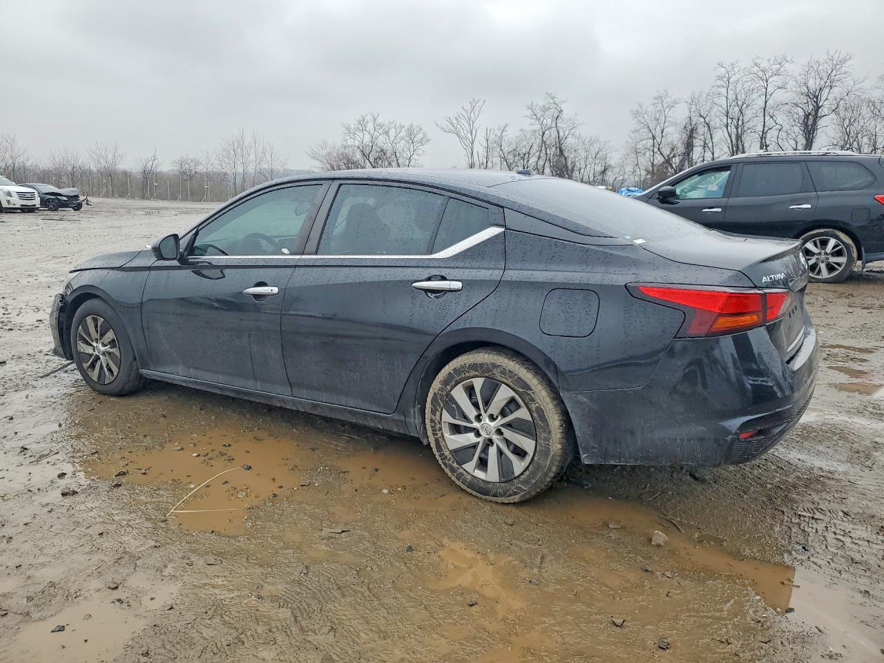 2019 Niss Altima 2.5 S - zdjęcie 2