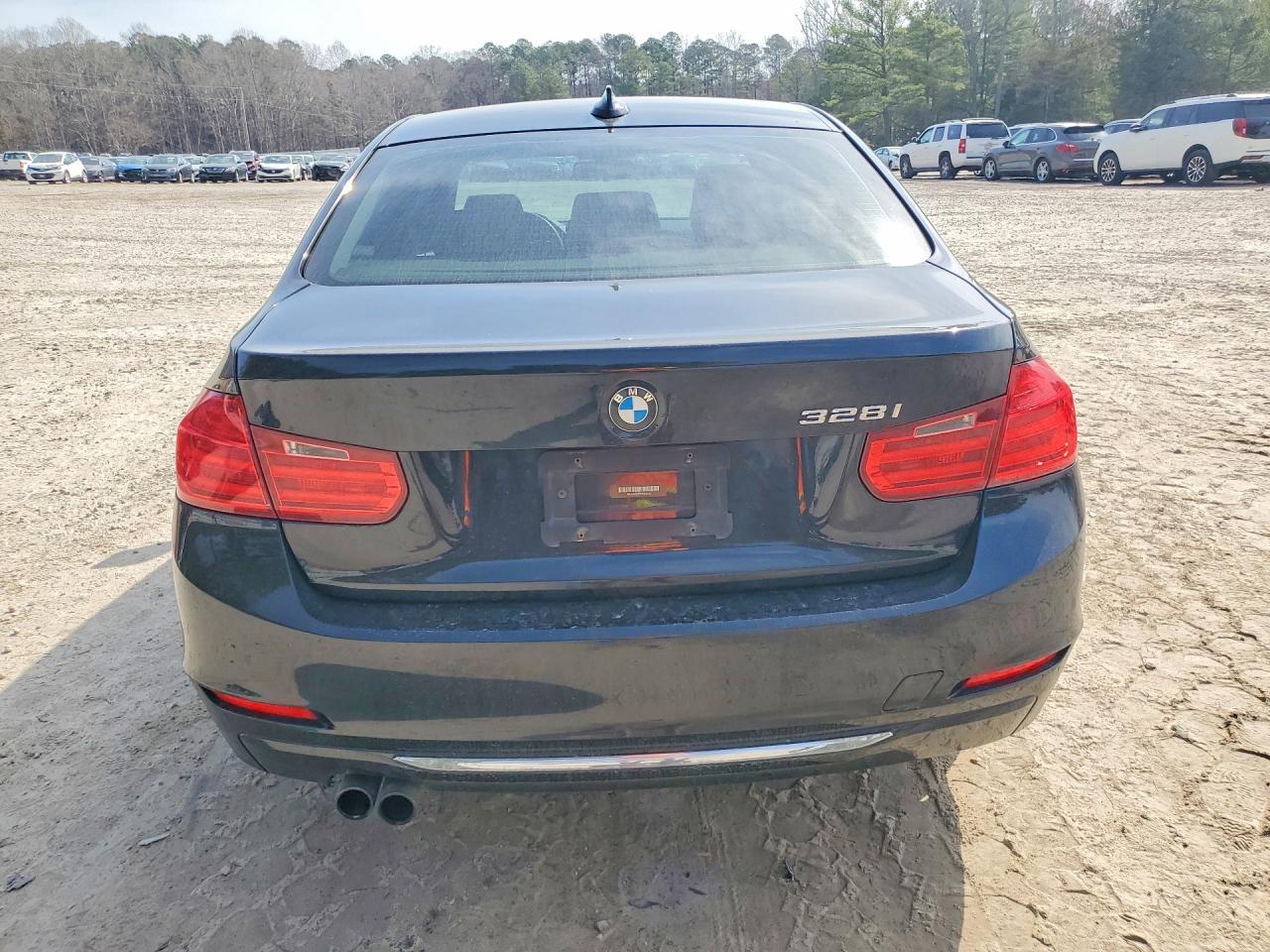 2013 BMW 328 I - zdjęcie 6