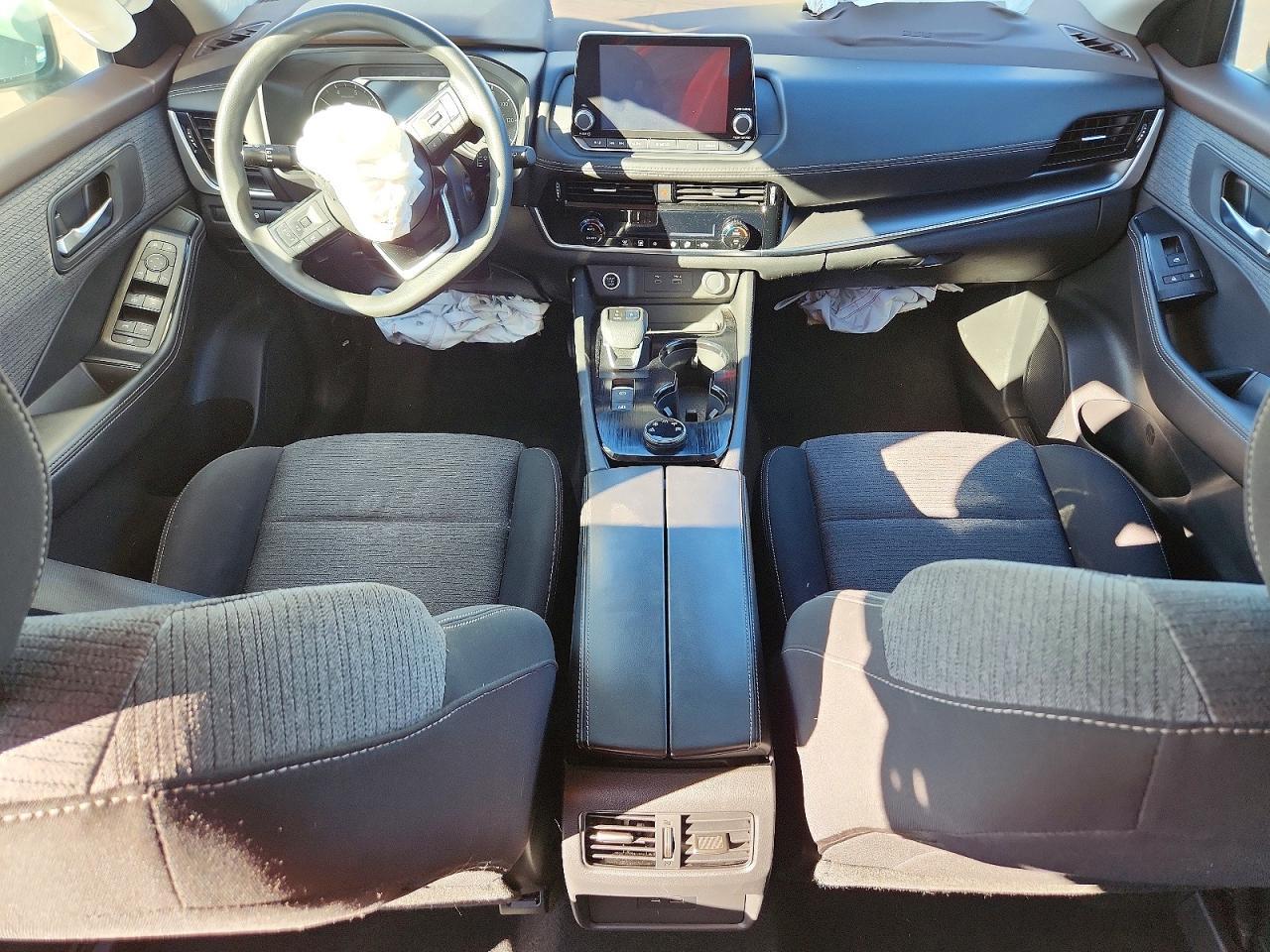 2021 Nissan Rogue Sv - zdjęcie 8