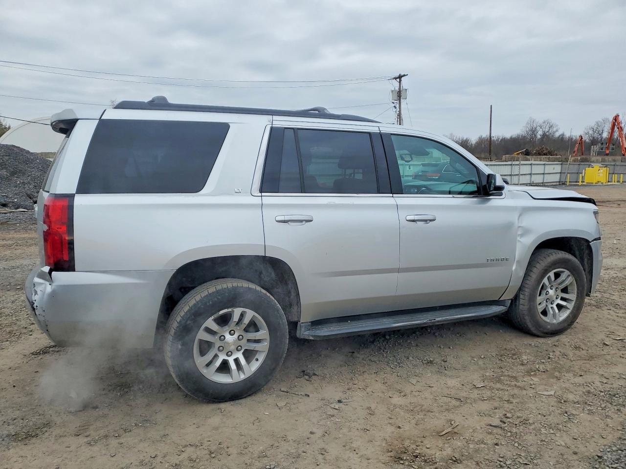 2019 Chevrolet Tahoe - zdjęcie 3