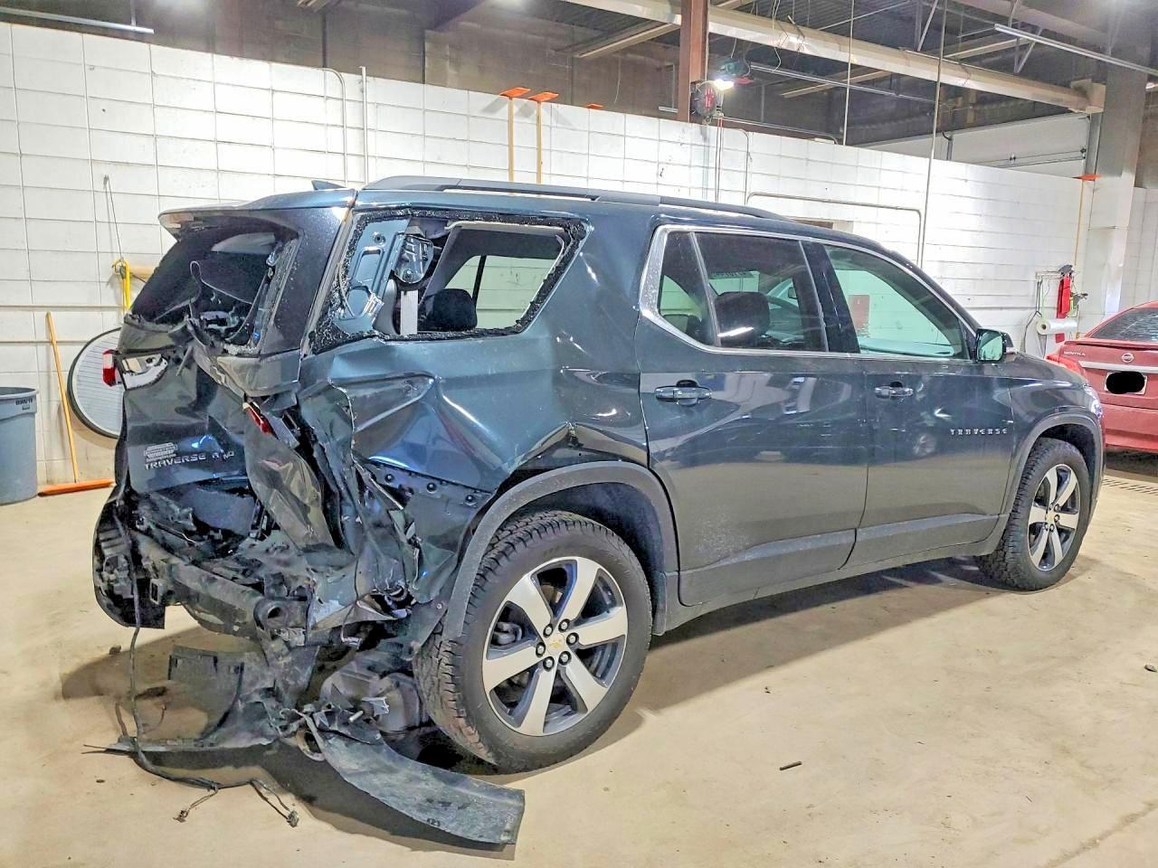 2019 Chevrolet Traverse Lt - zdjęcie 3
