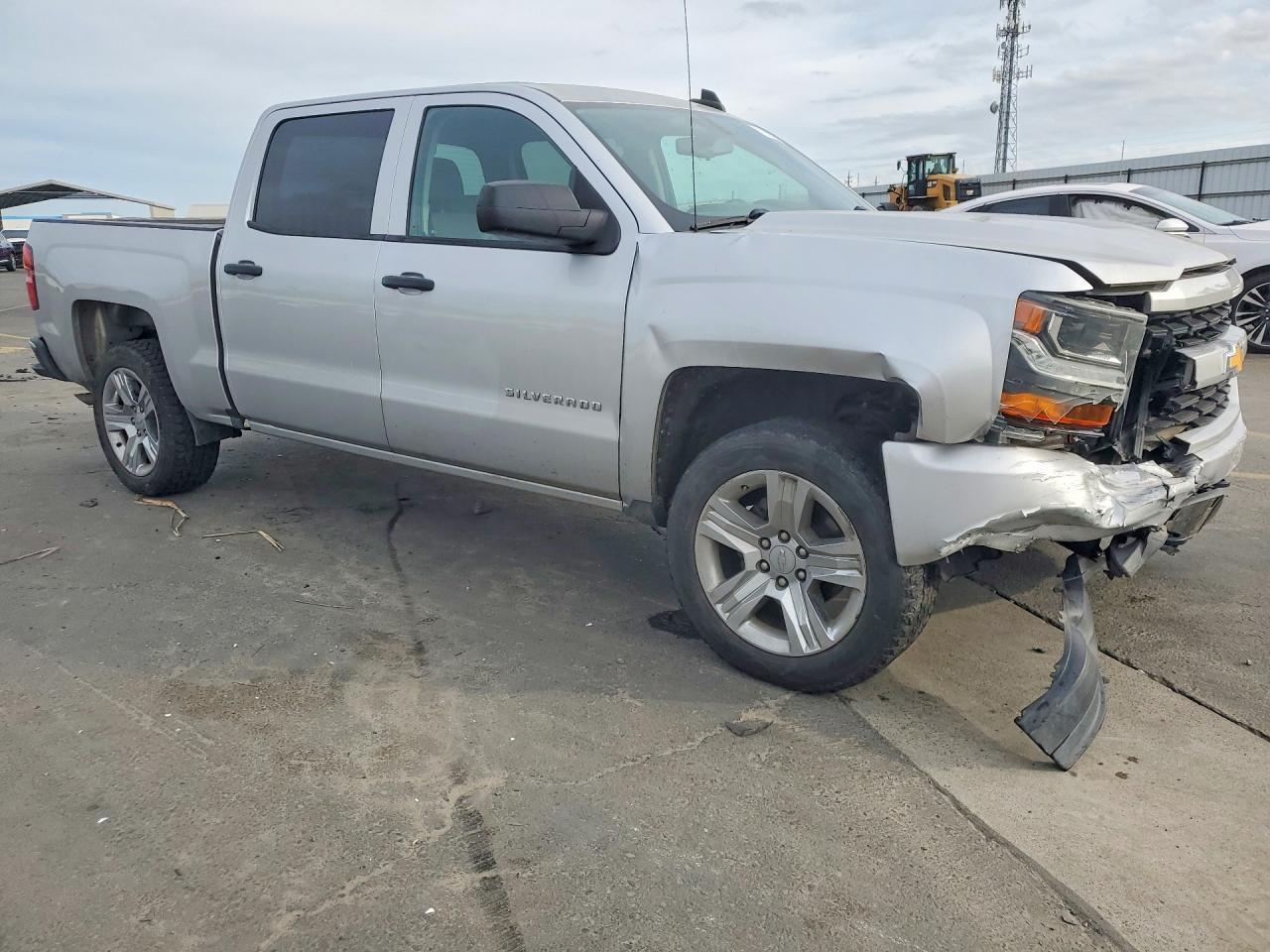 2018 Chevrolet Silverado C1500 Custom - zdjęcie 4