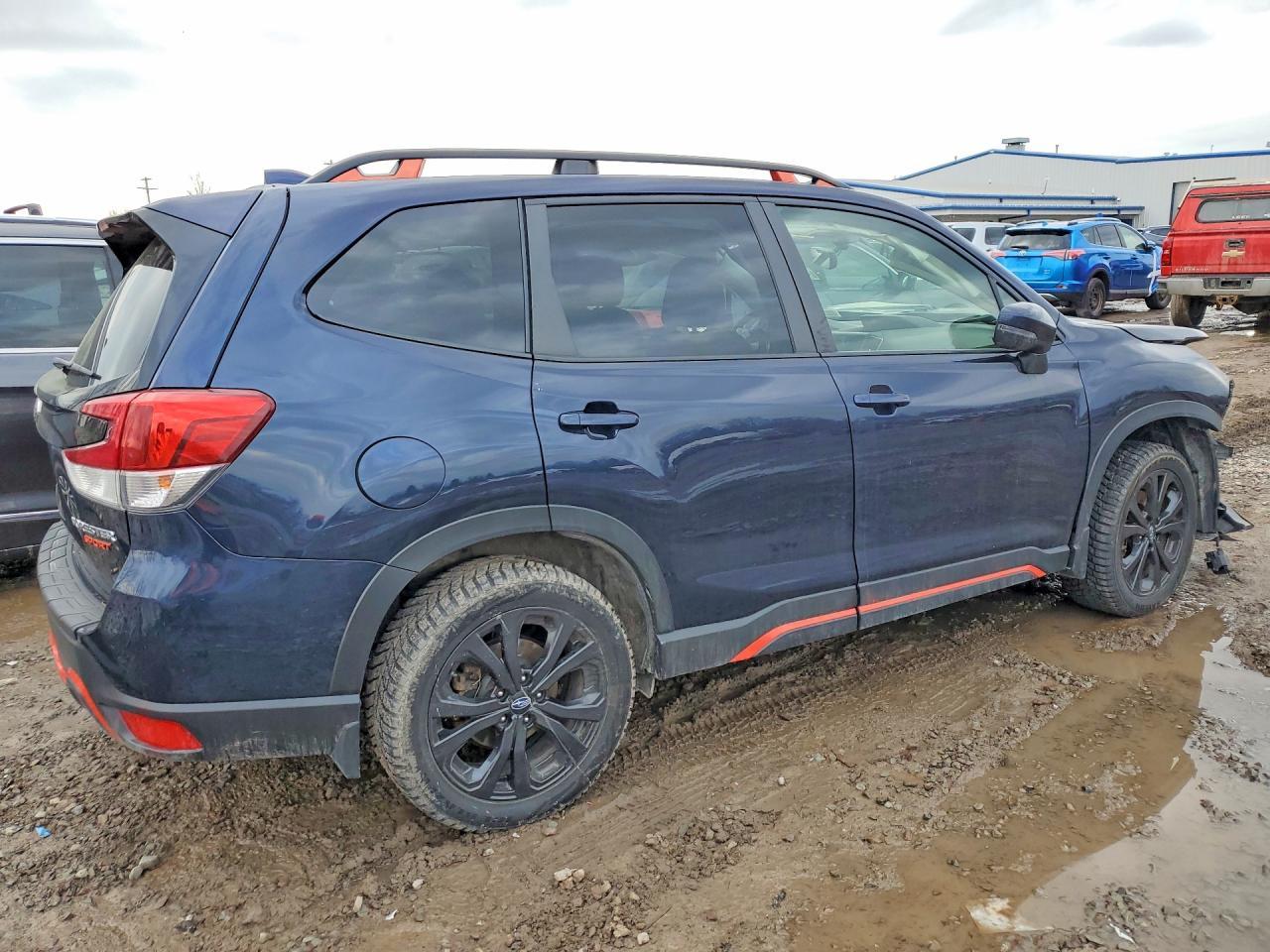 2021 Subaru Forester Sport - zdjęcie 3