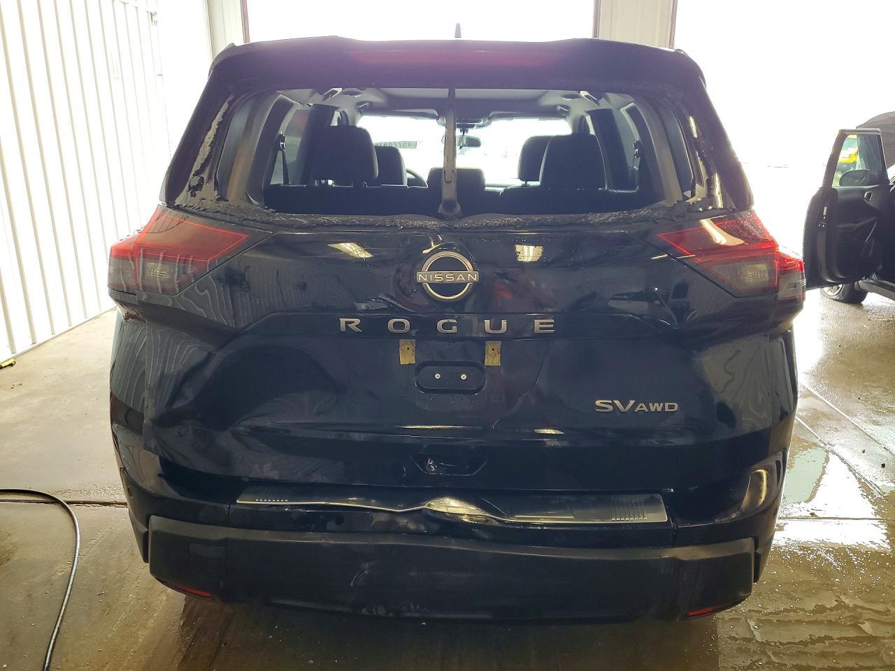 2024 Nissan Rogue Sv - zdjęcie 6