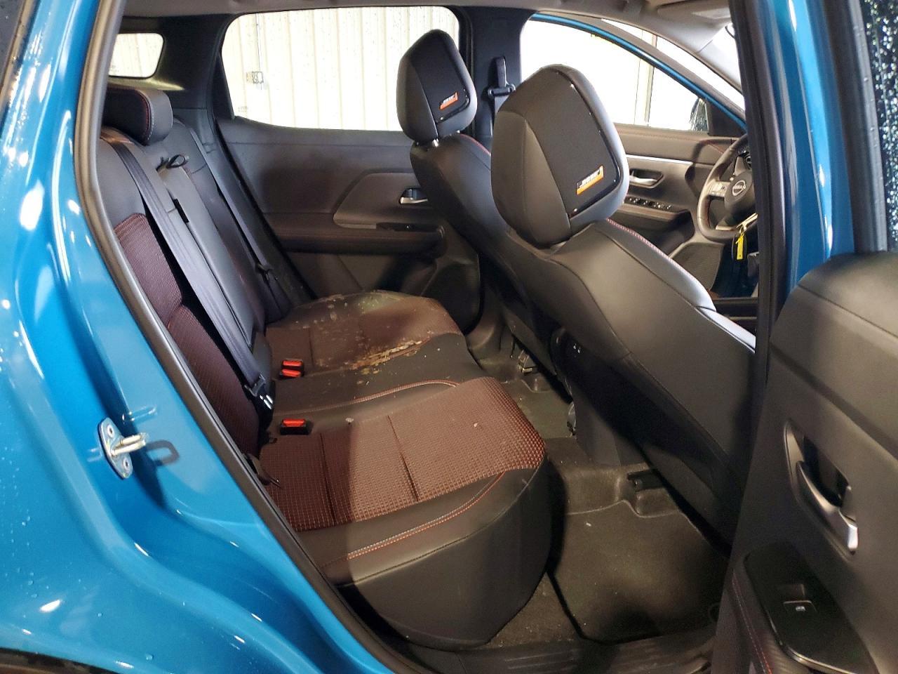 2025 Nissan Kicks Sr - zdjęcie 11