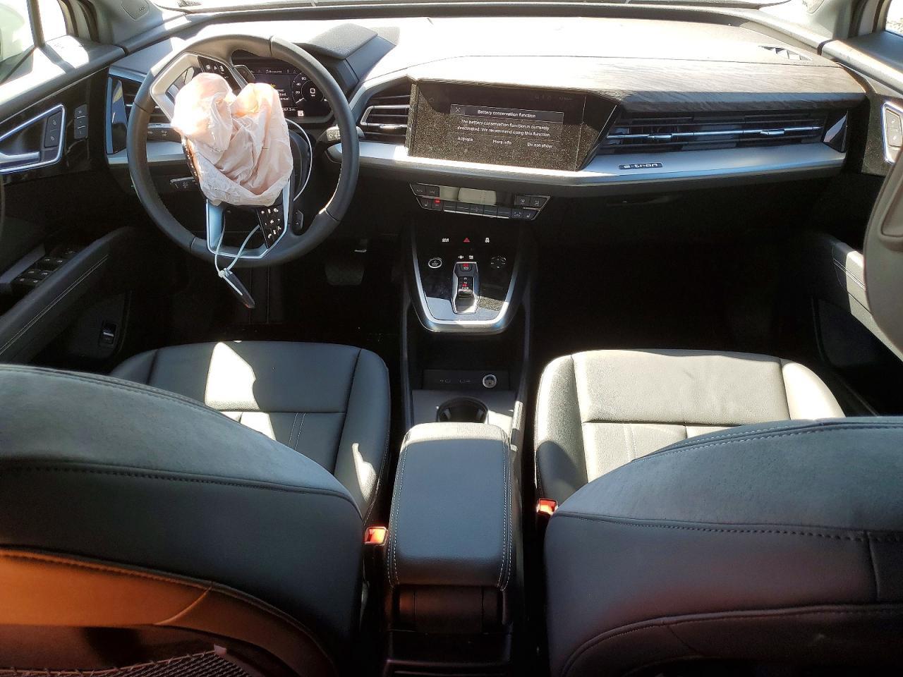 2025 Audi Q4 E-Tron Premium Plus - zdjęcie 8