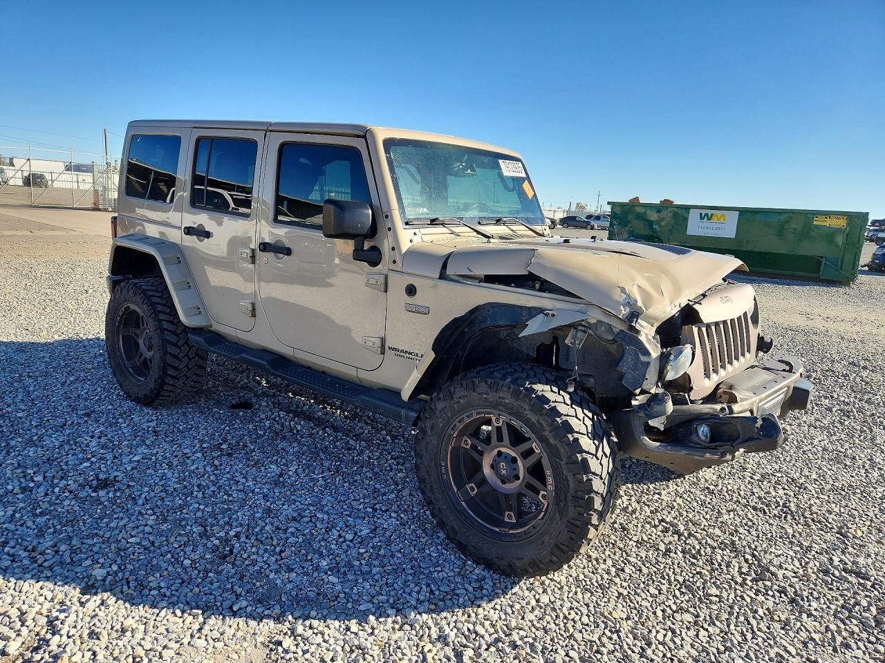 2016 Jeep Wrangler Unlimited Sahara - zdjęcie 4