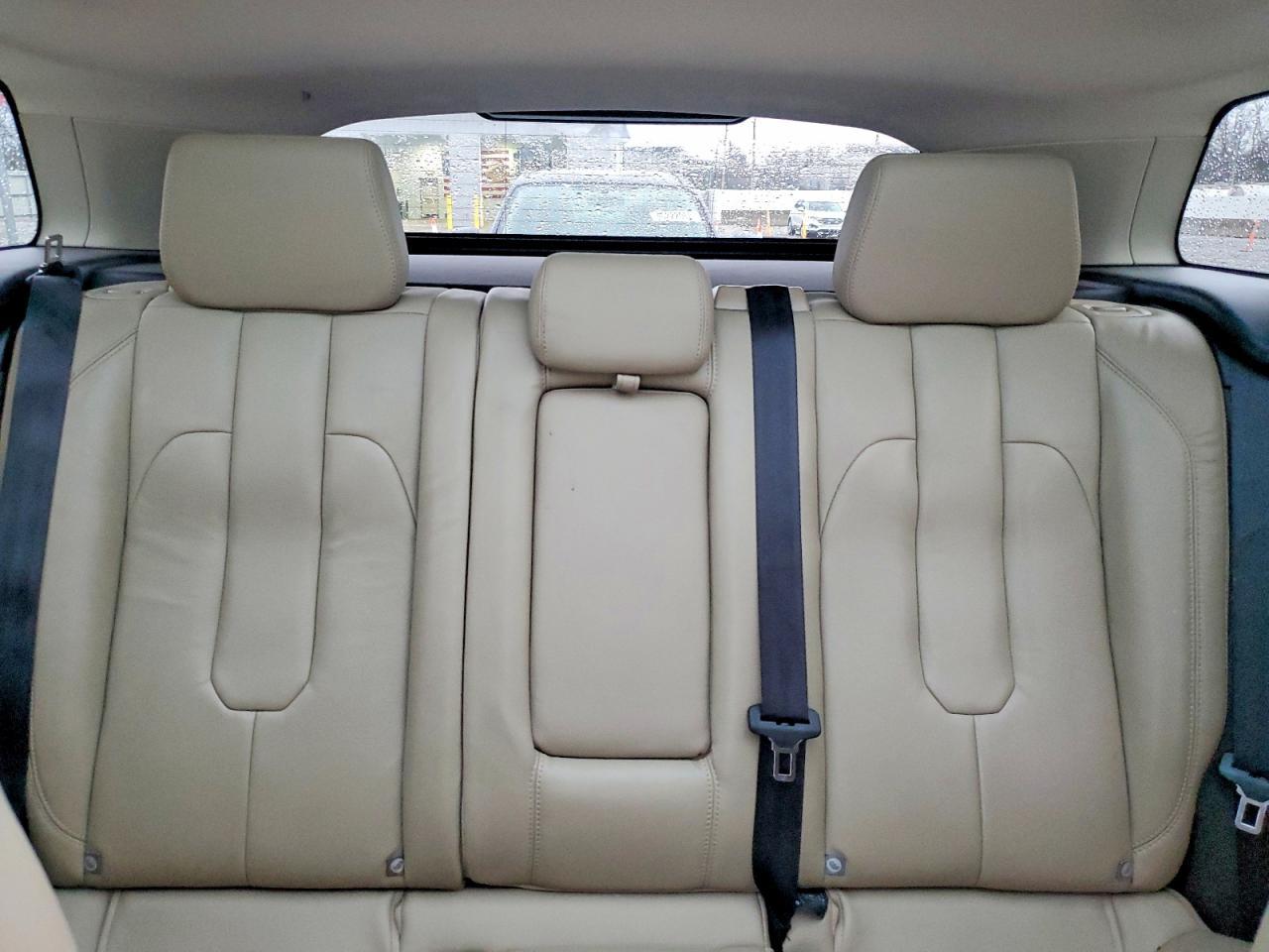 2015 Land Rover Range Rover Evoque Pure Plus - zdjęcie 10