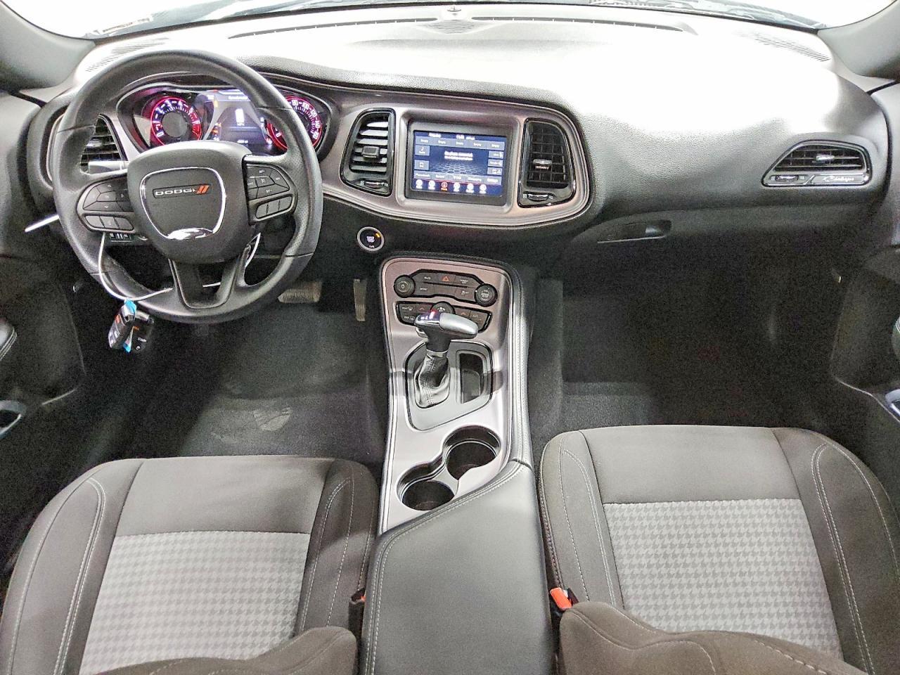 2023 Dodge Challenger Sxt - zdjęcie 8