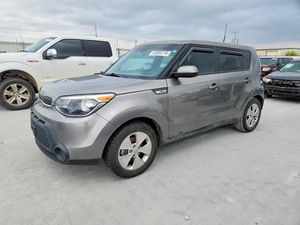2016 Kia Soul Base - zdjęcie główne