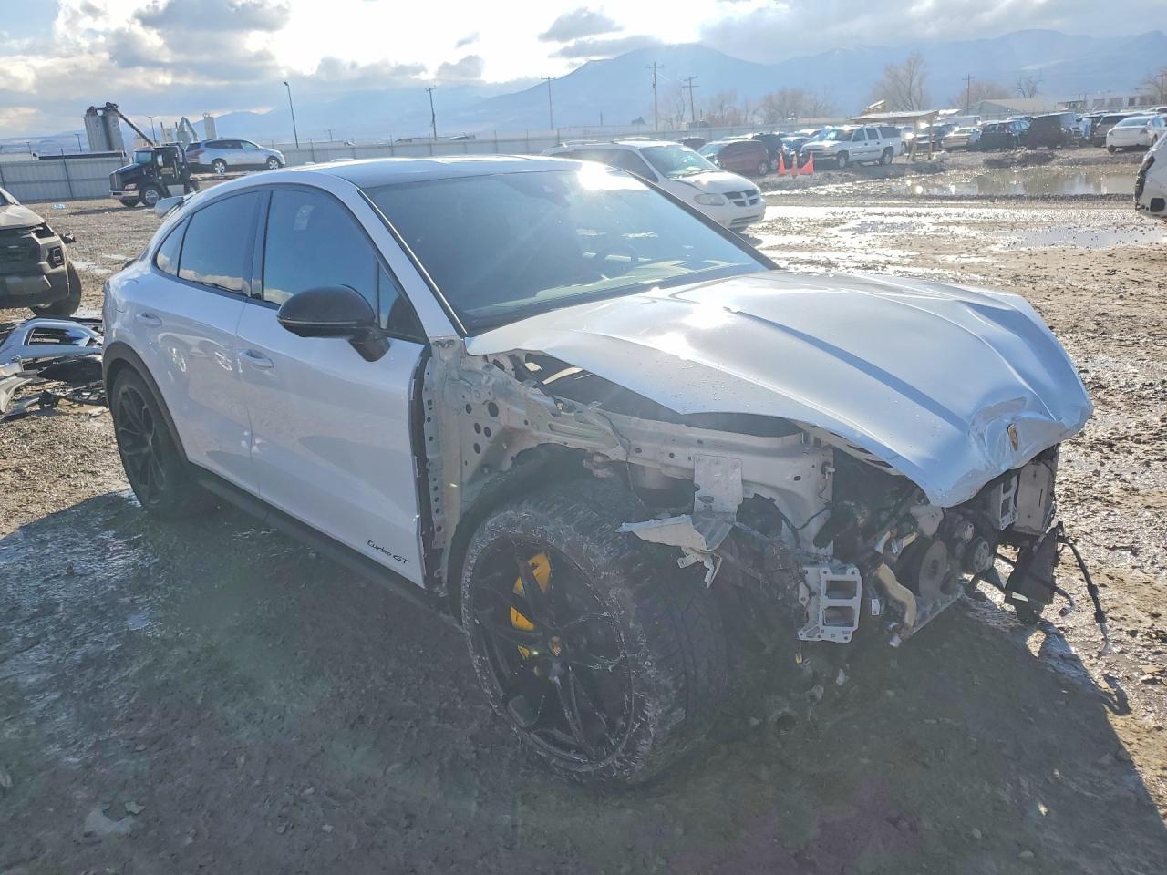 2025 Porsche Cayenne Turbo Gt - zdjęcie 4