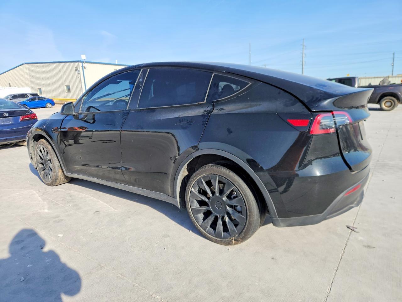 2023 Tesla Model Y - zdjęcie 2