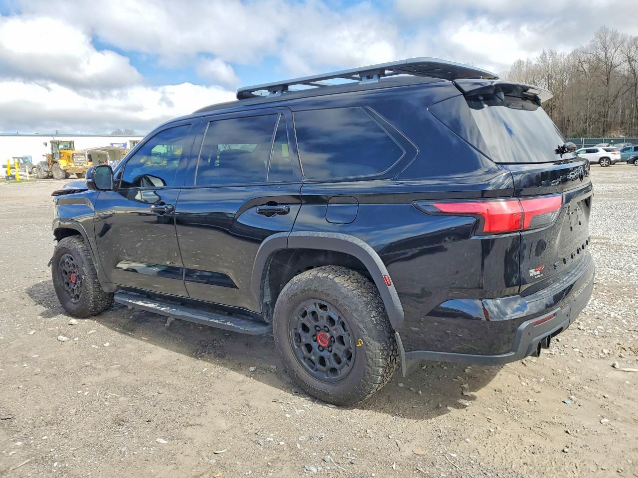 2024 Toyota Sequoia Trd Pro - zdjęcie 2