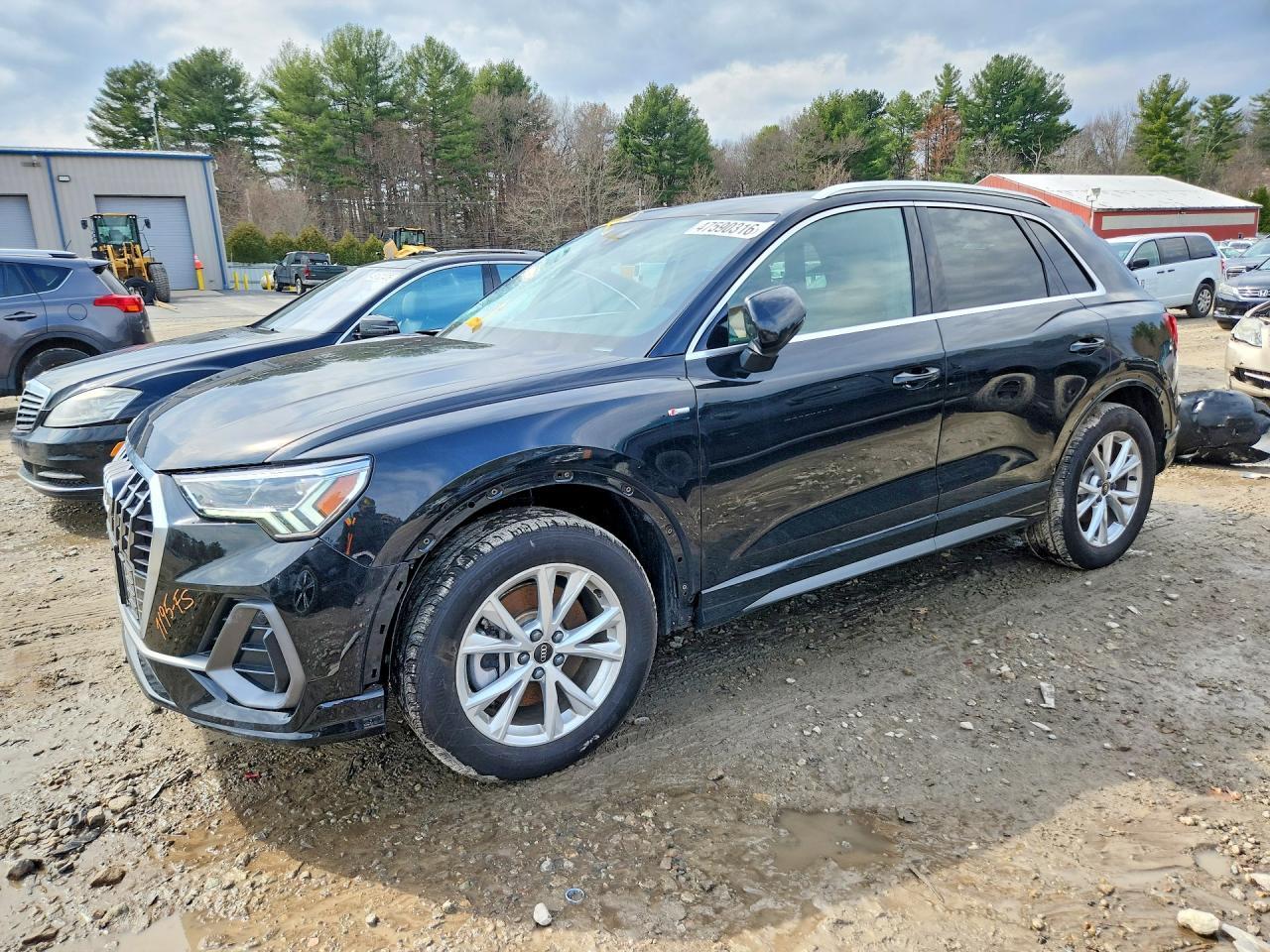 2025 Audi Q3 Premium Plus S Line 45 - zdjęcie główne