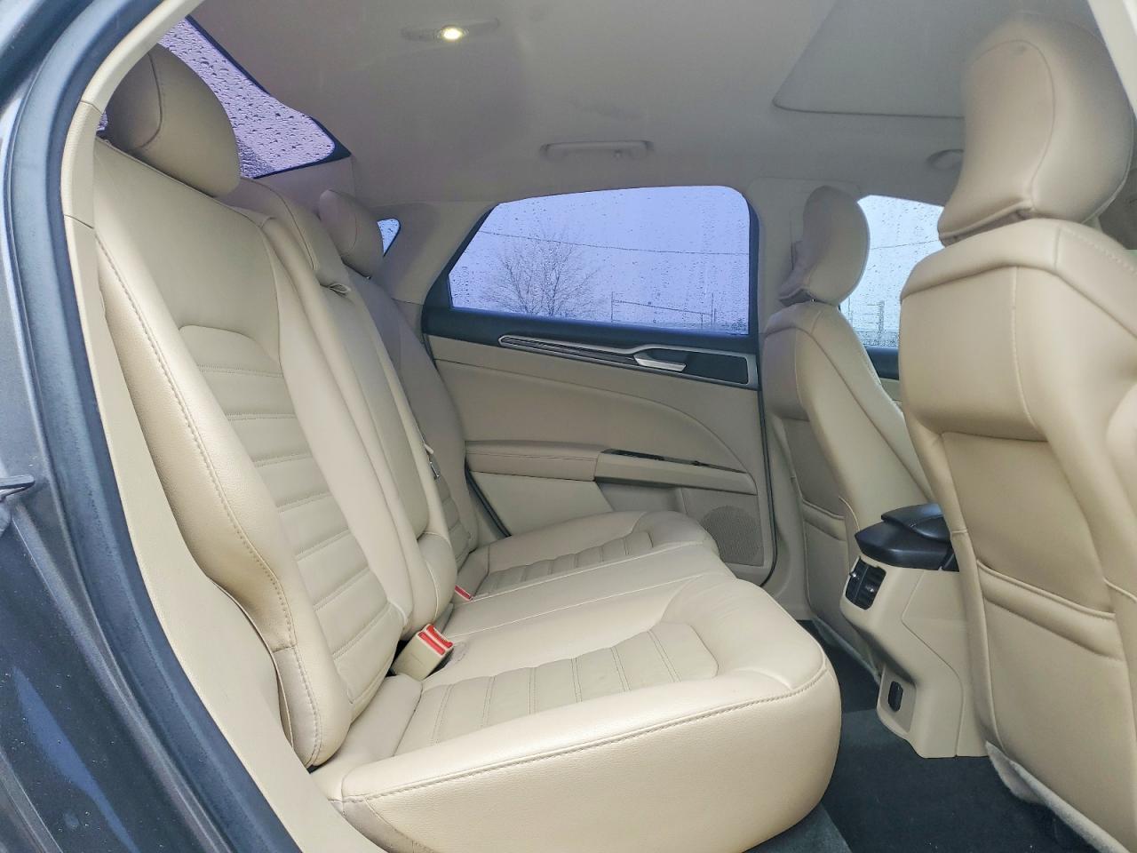 2016 Ford Fusion Se - zdjęcie 10