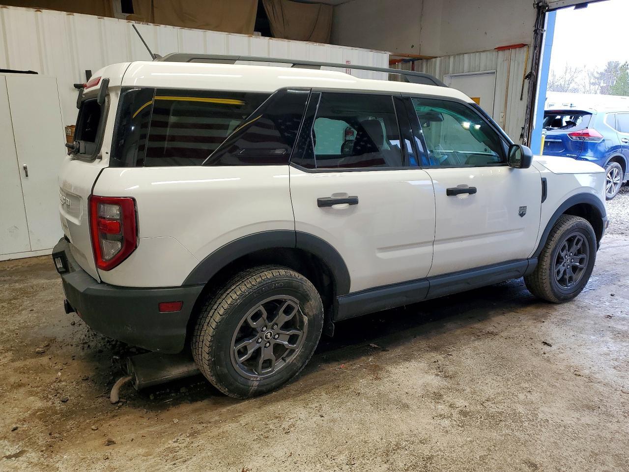 2022 Ford Bronco Sport Big Bend - zdjęcie 3
