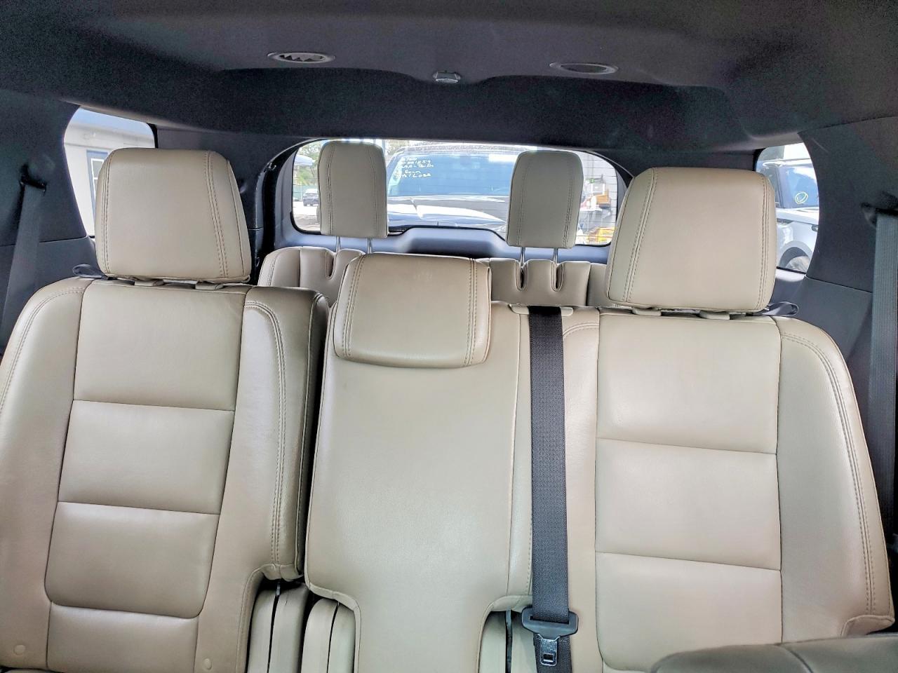 2015 Ford Explorer Xlt - zdjęcie 10