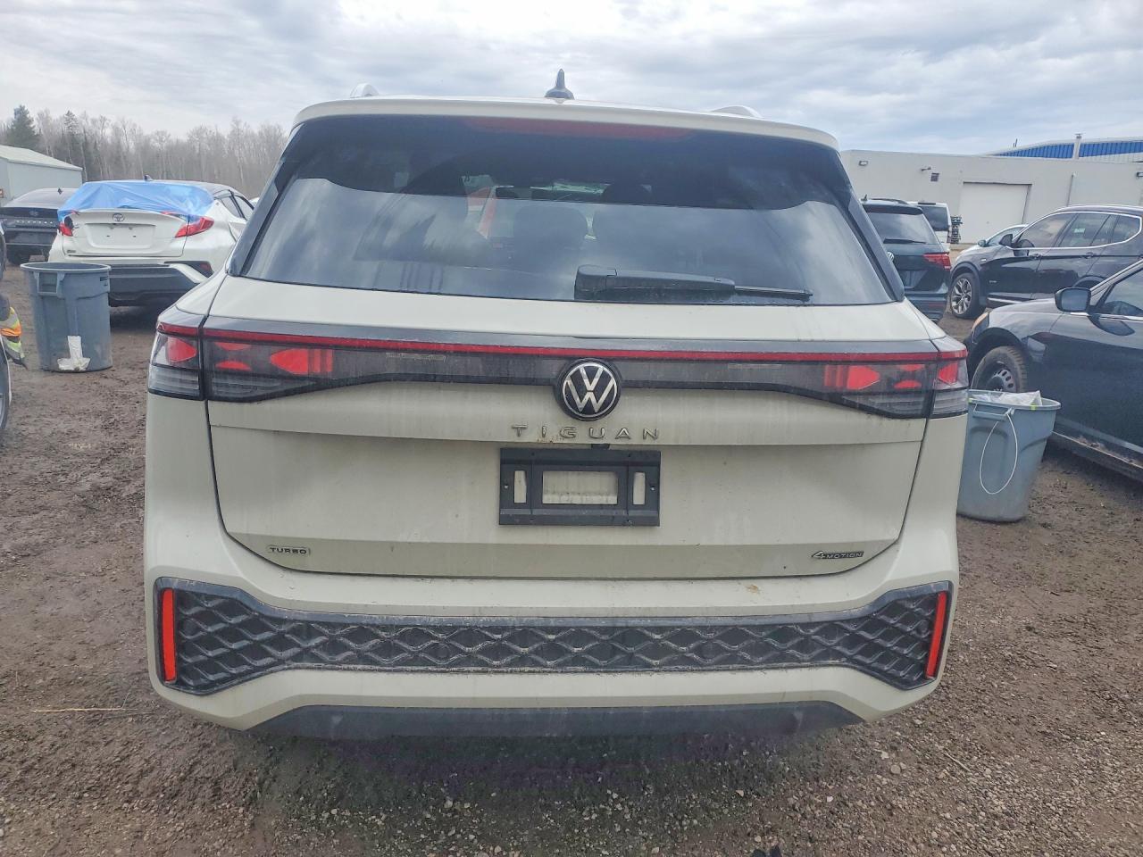 2026 Volkswagen Tiguan Sel R-Line Turbo - zdjęcie 6