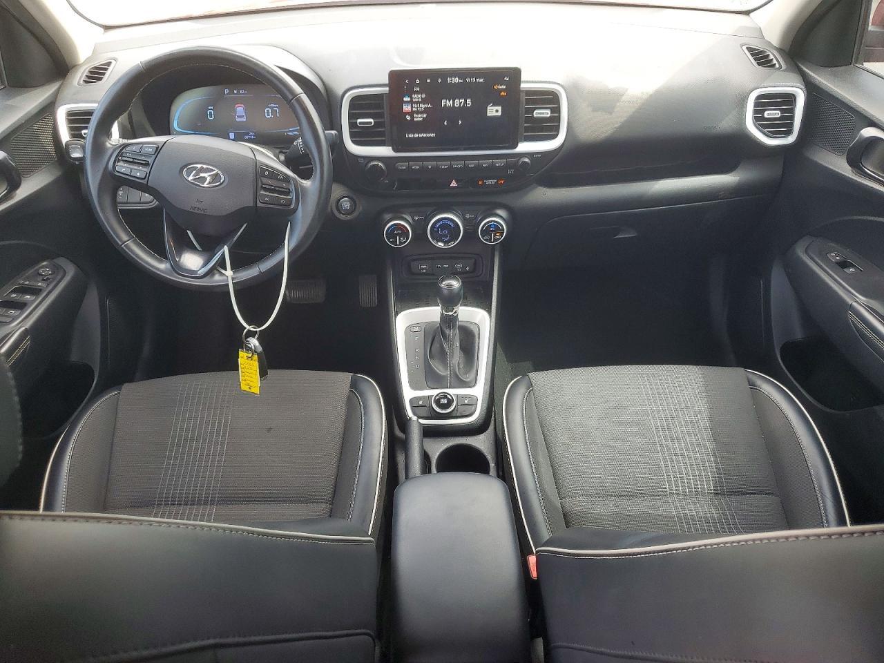 2023 Hyundai Venue Limited - zdjęcie 8