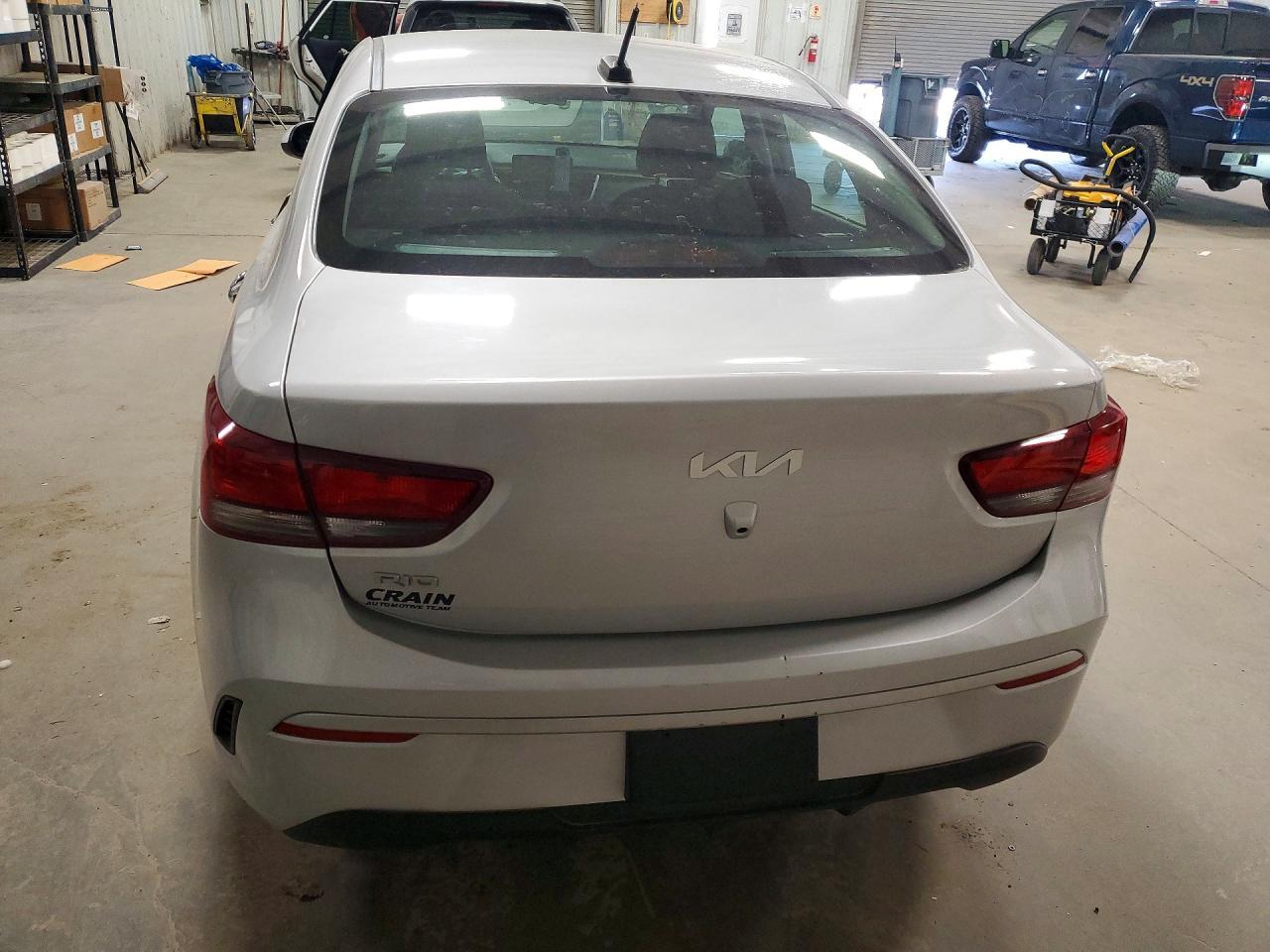 2023 Kia Rio S - zdjęcie 6