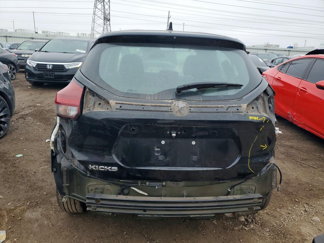 2021 Nissan Kicks S - zdjęcie 6