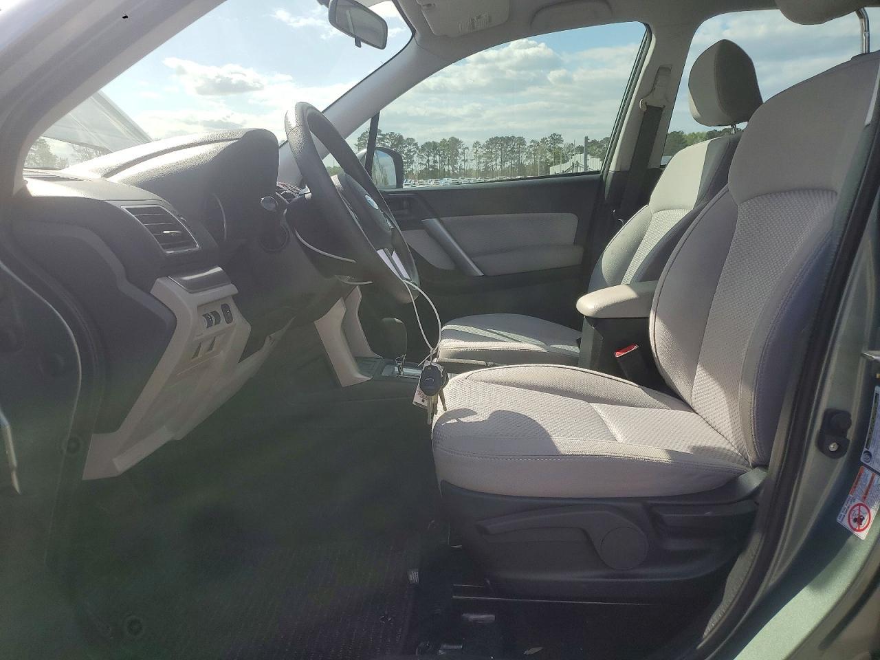 2017 Subaru Forester 2.5I - zdjęcie 7