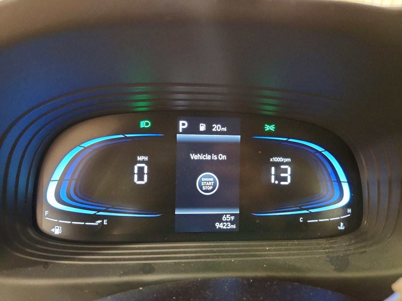 2025 Hyundai Venue Sel - zdjęcie 9