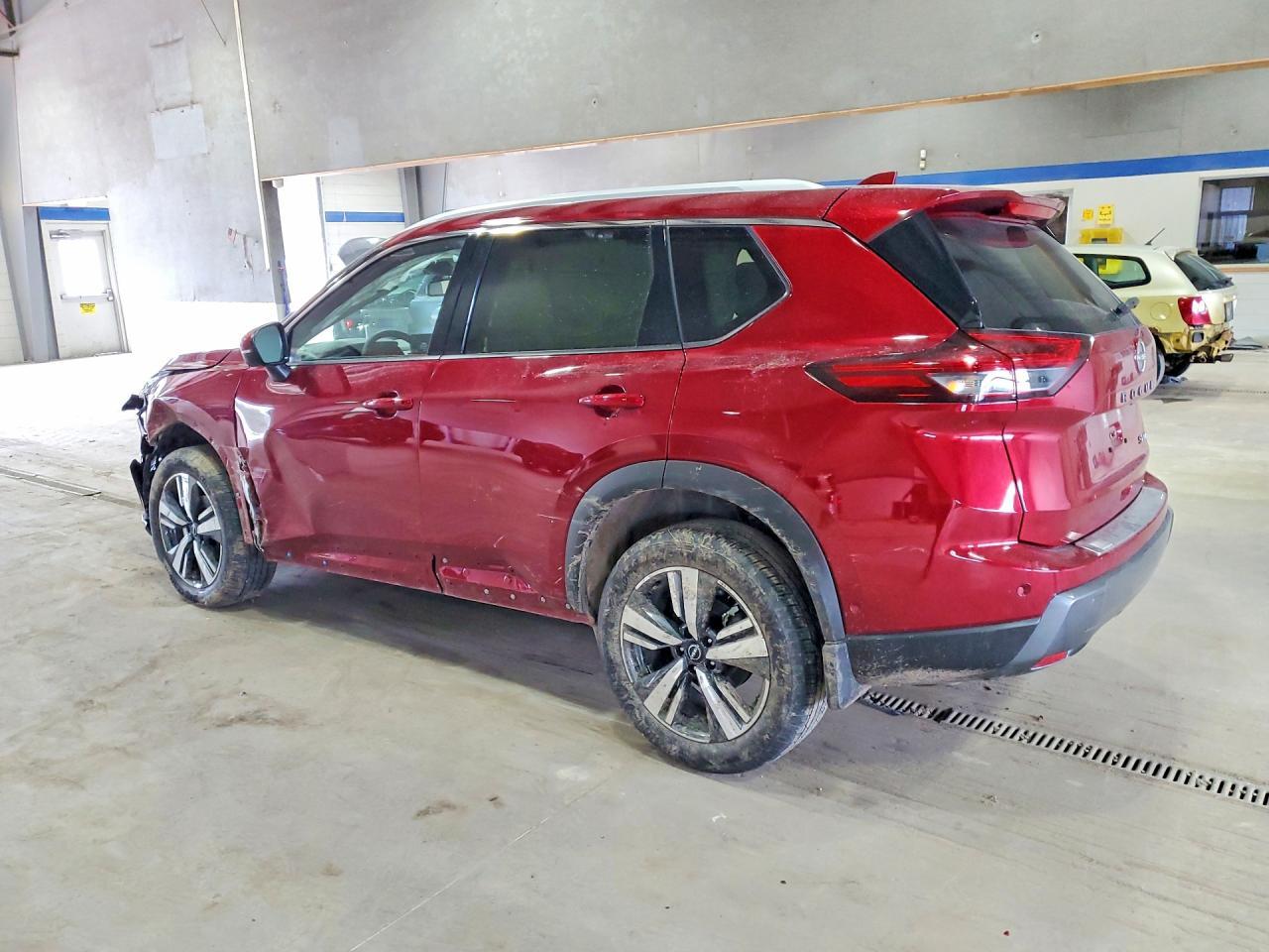 2025 Nissan Rogue Sl - zdjęcie 2