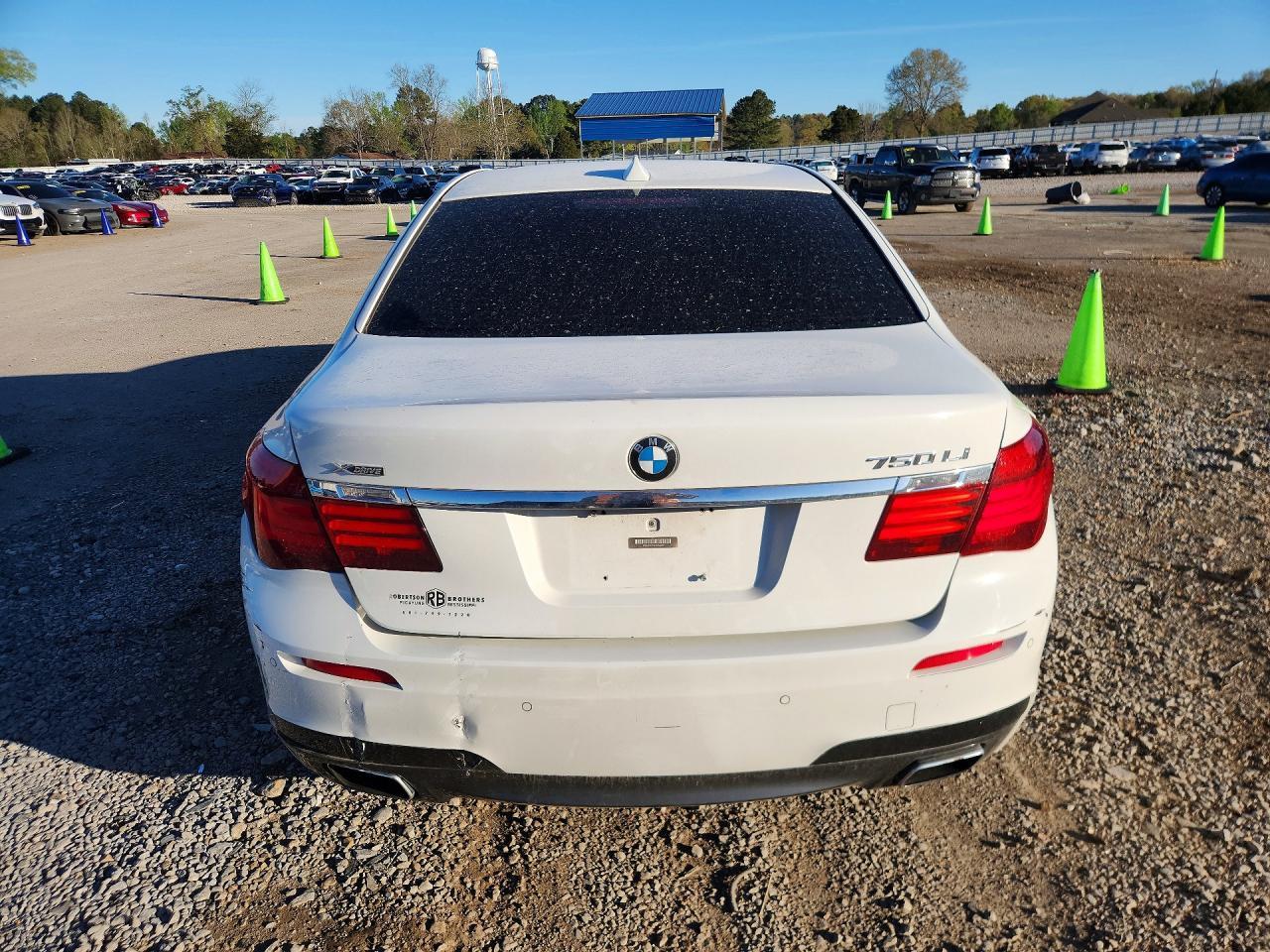 2015 BMW 750 Lxi - zdjęcie 6