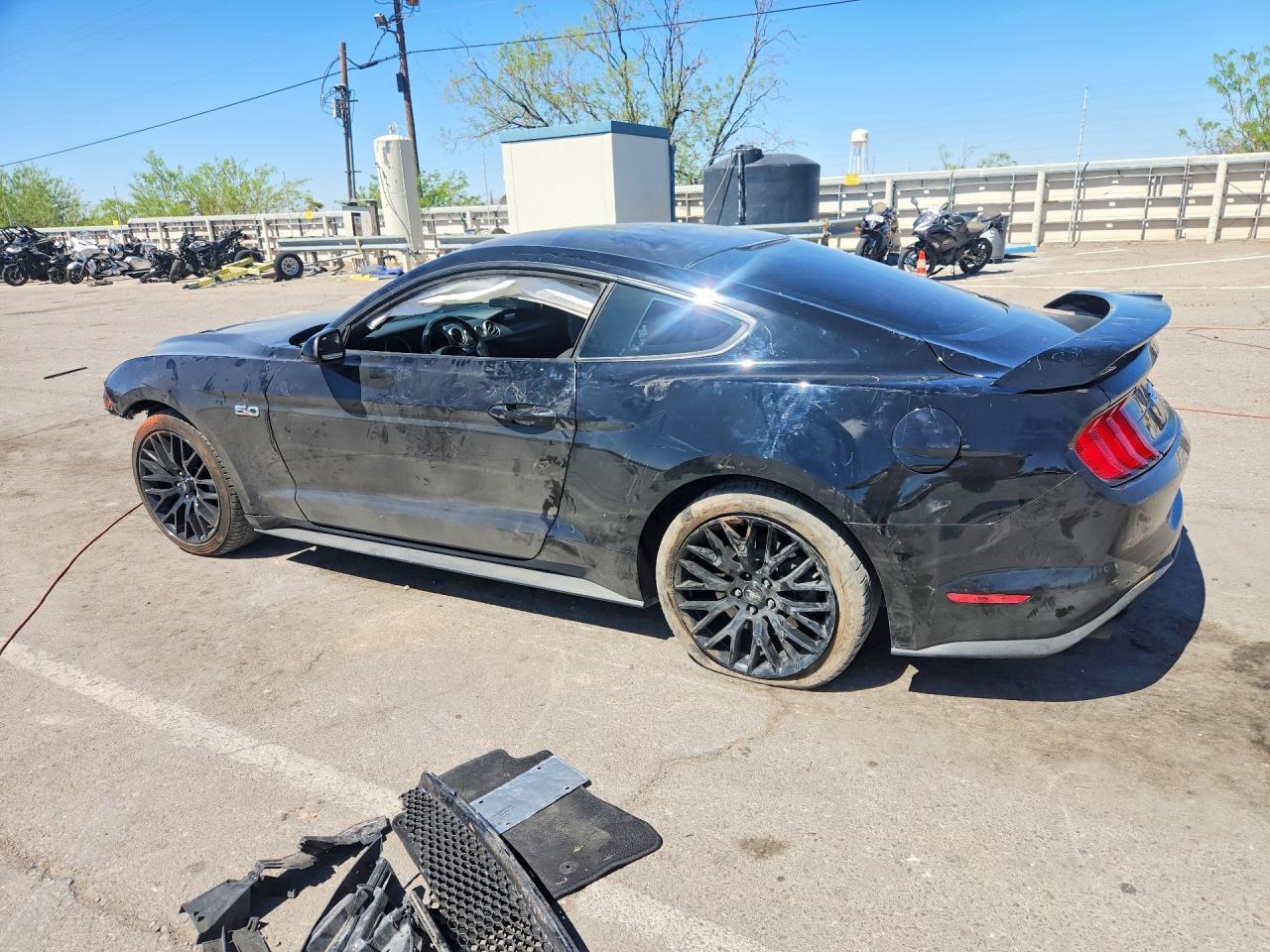 2018 Ford Mustang Gt - zdjęcie 2