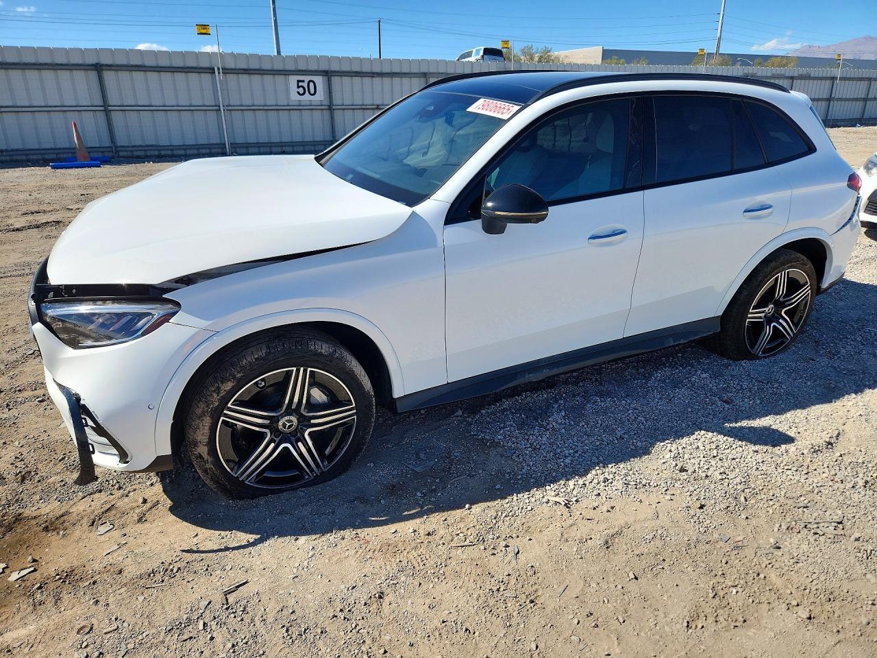 2023 Mercedes-Benz Glc 300 - zdjęcie główne