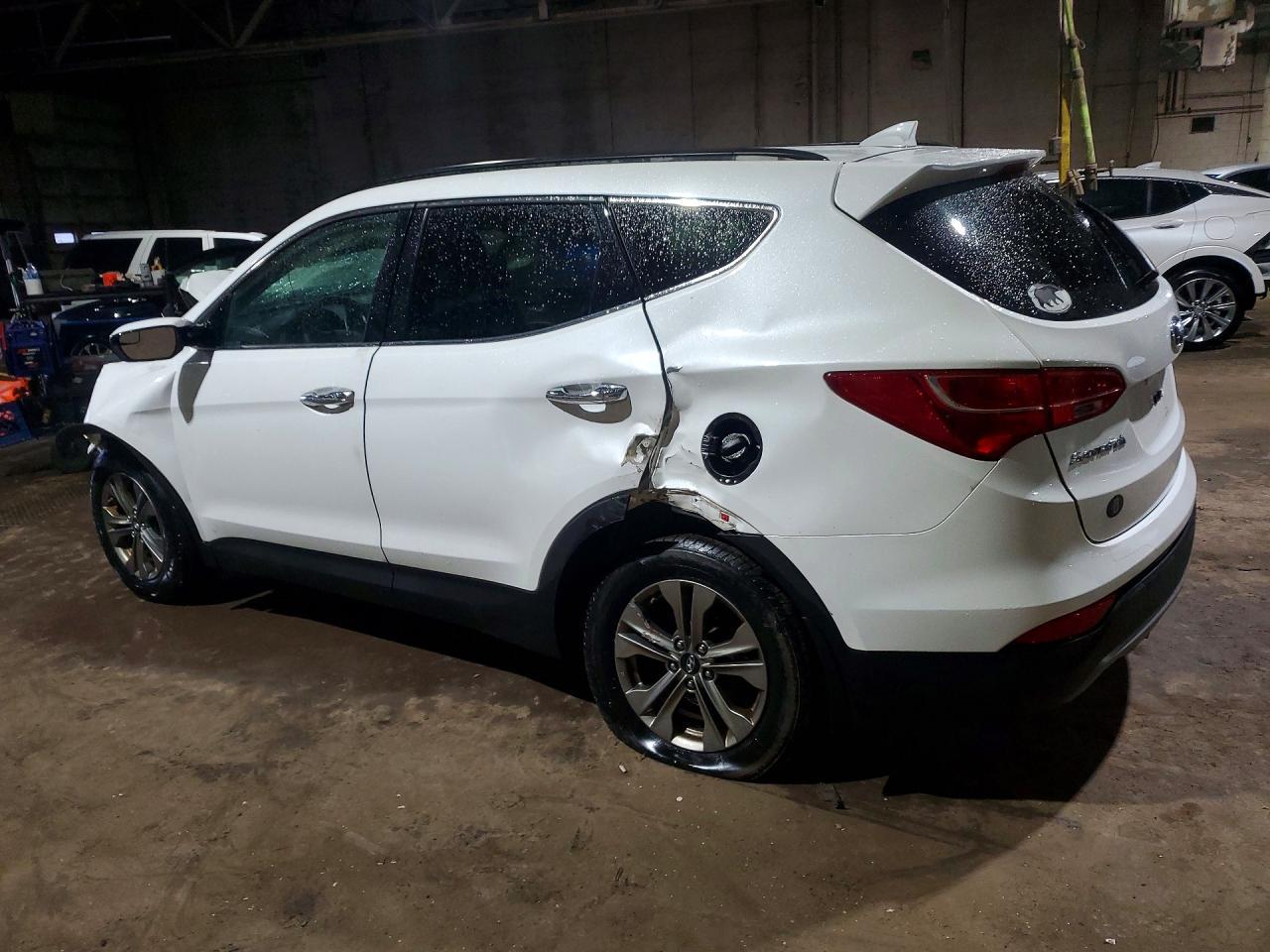 2016 Hyundai Santa Fe Sport 2.4L - zdjęcie 2