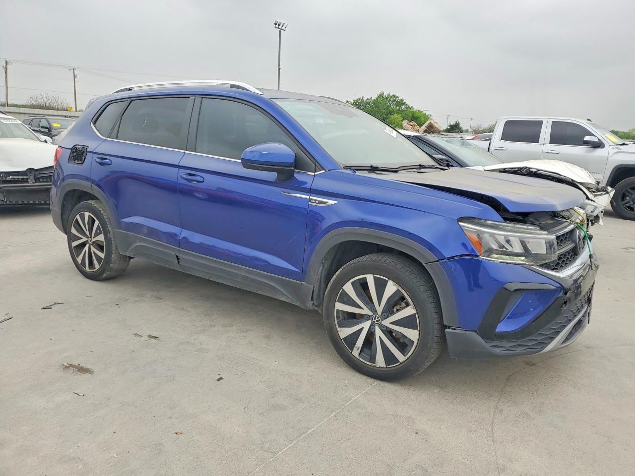 2023 Volkswagen Taos Se - zdjęcie 4