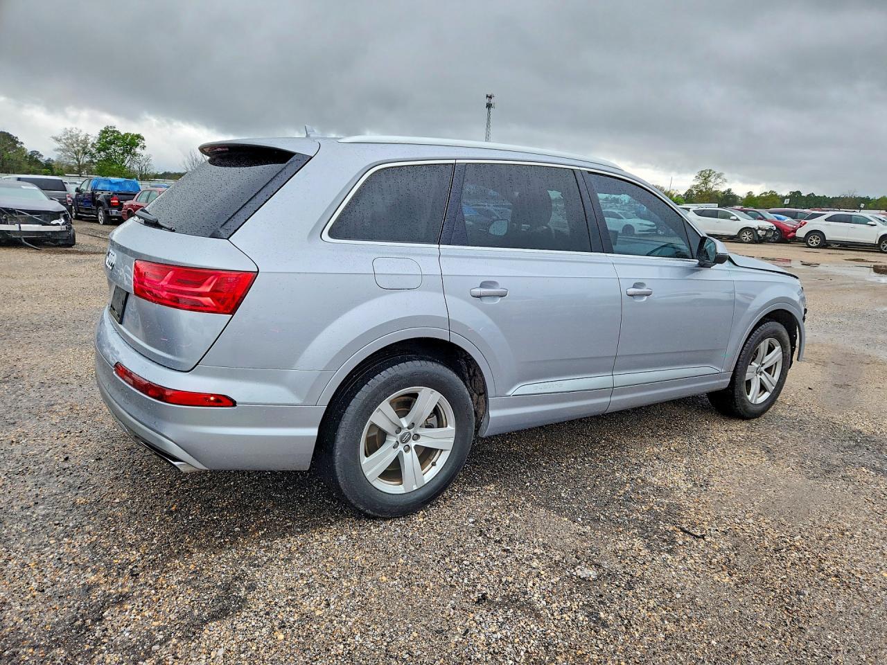 2019 Audi Q7 Premium Plus - zdjęcie 3