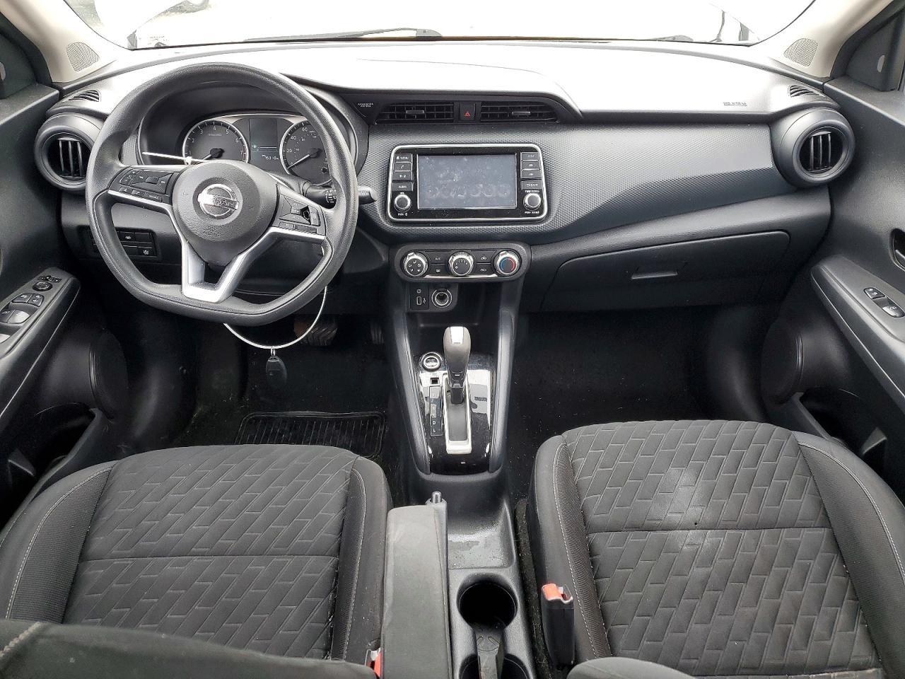 2021 Nissan Kicks S - zdjęcie 8