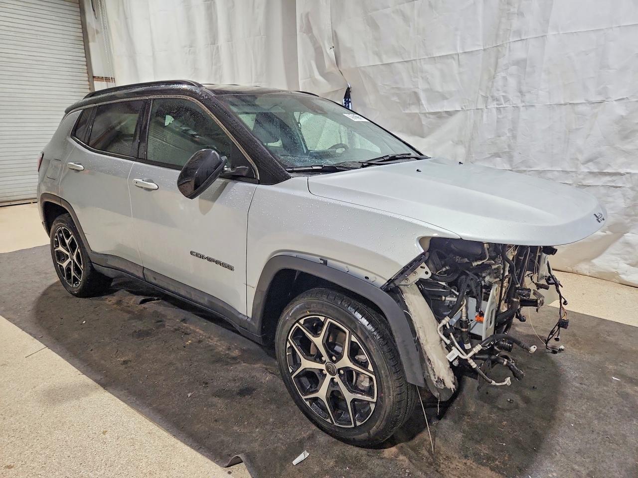 2025 Jeep Compass Limited - zdjęcie 4