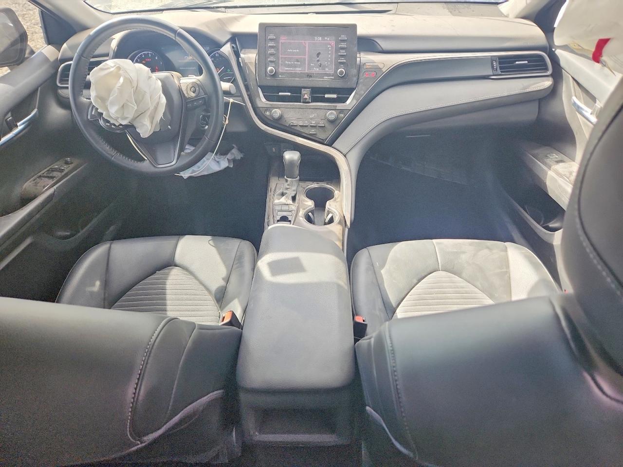 2023 Toyota Camry Se - zdjęcie 8