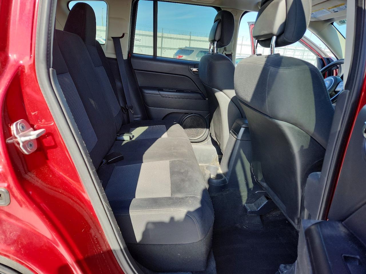 2013 Jeep Compass - zdjęcie 11