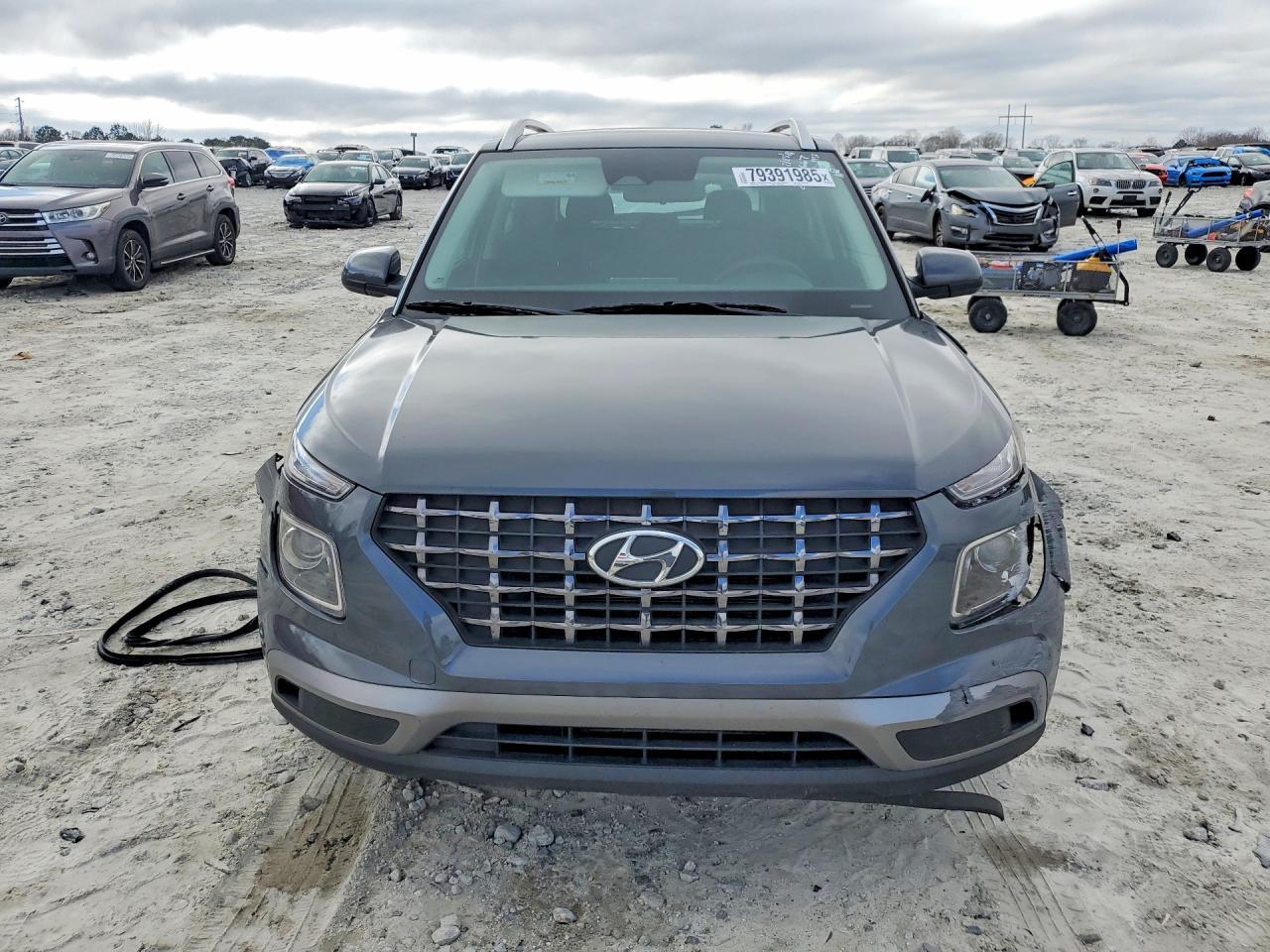 2025 Hyundai Venue Sel - zdjęcie 5