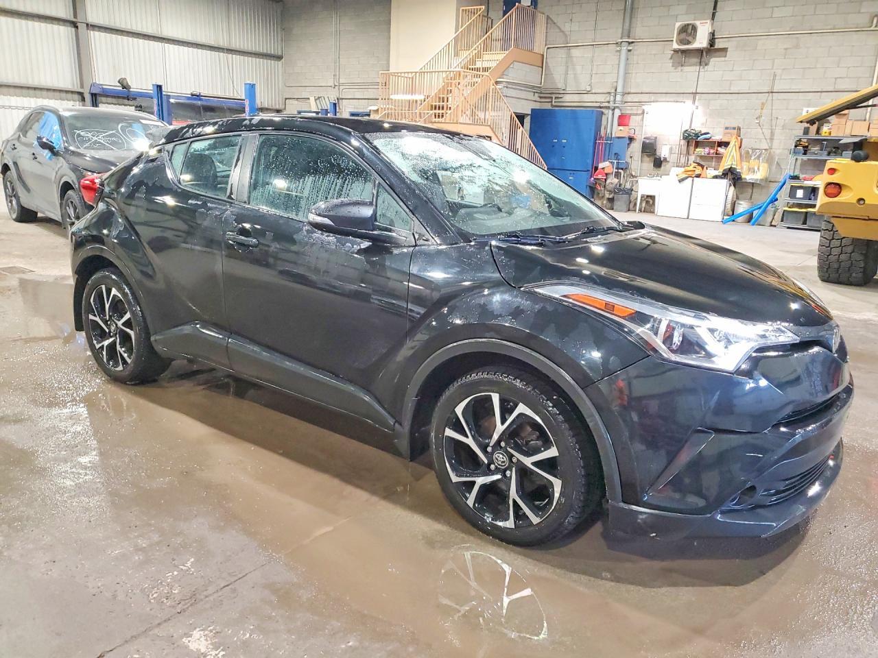 2018 Toyota C-Hr Xle - zdjęcie 4